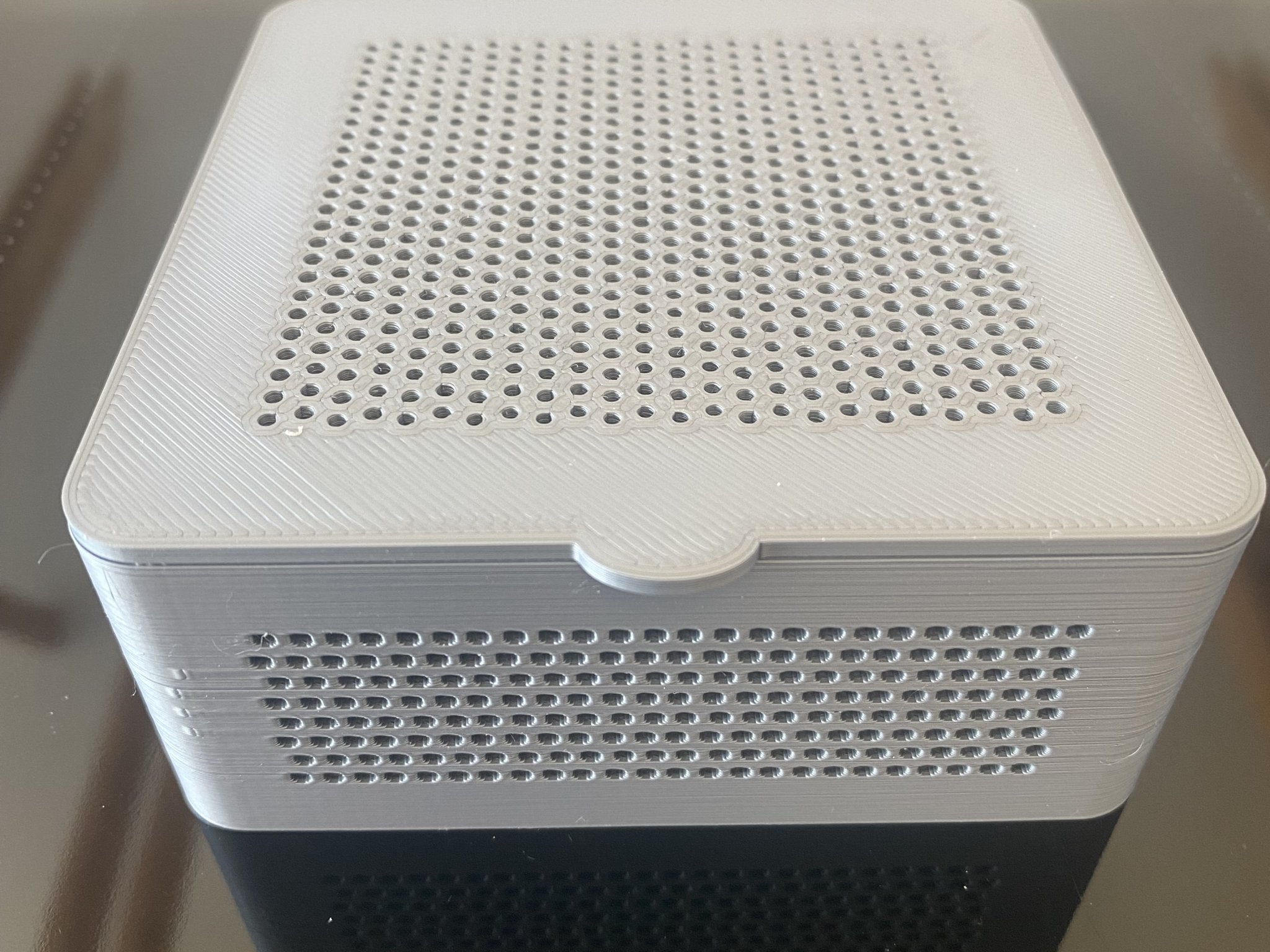 Hộp hút ẩm bằng gel silica dễ in từ PLA-PETG