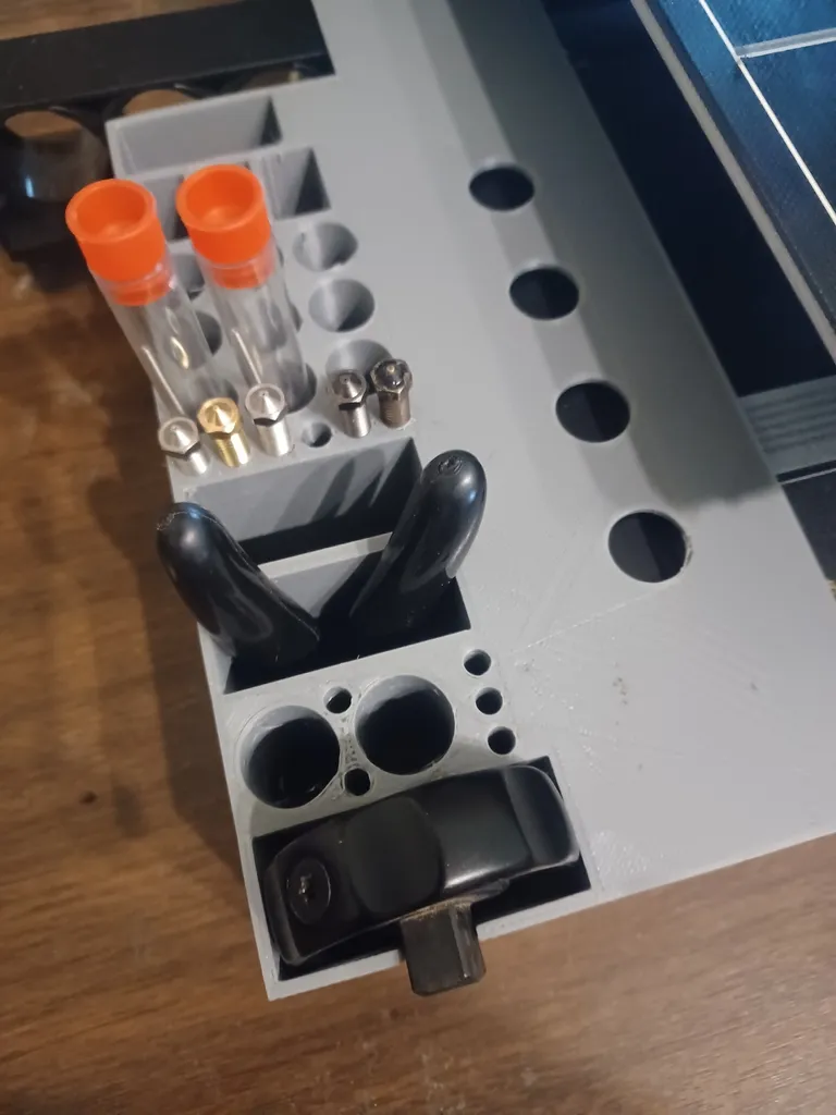 Giá đỡ công cụ và thùng rác cho Anycubic Kobra Plus