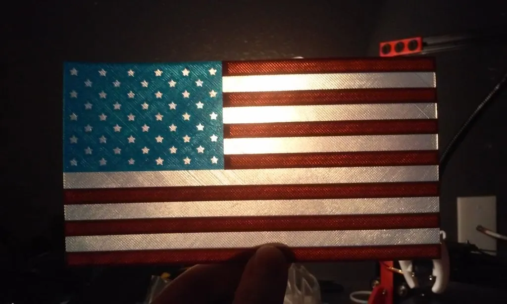 Quốc kỳ Mỹ ba màu với thiết kế độc đáo