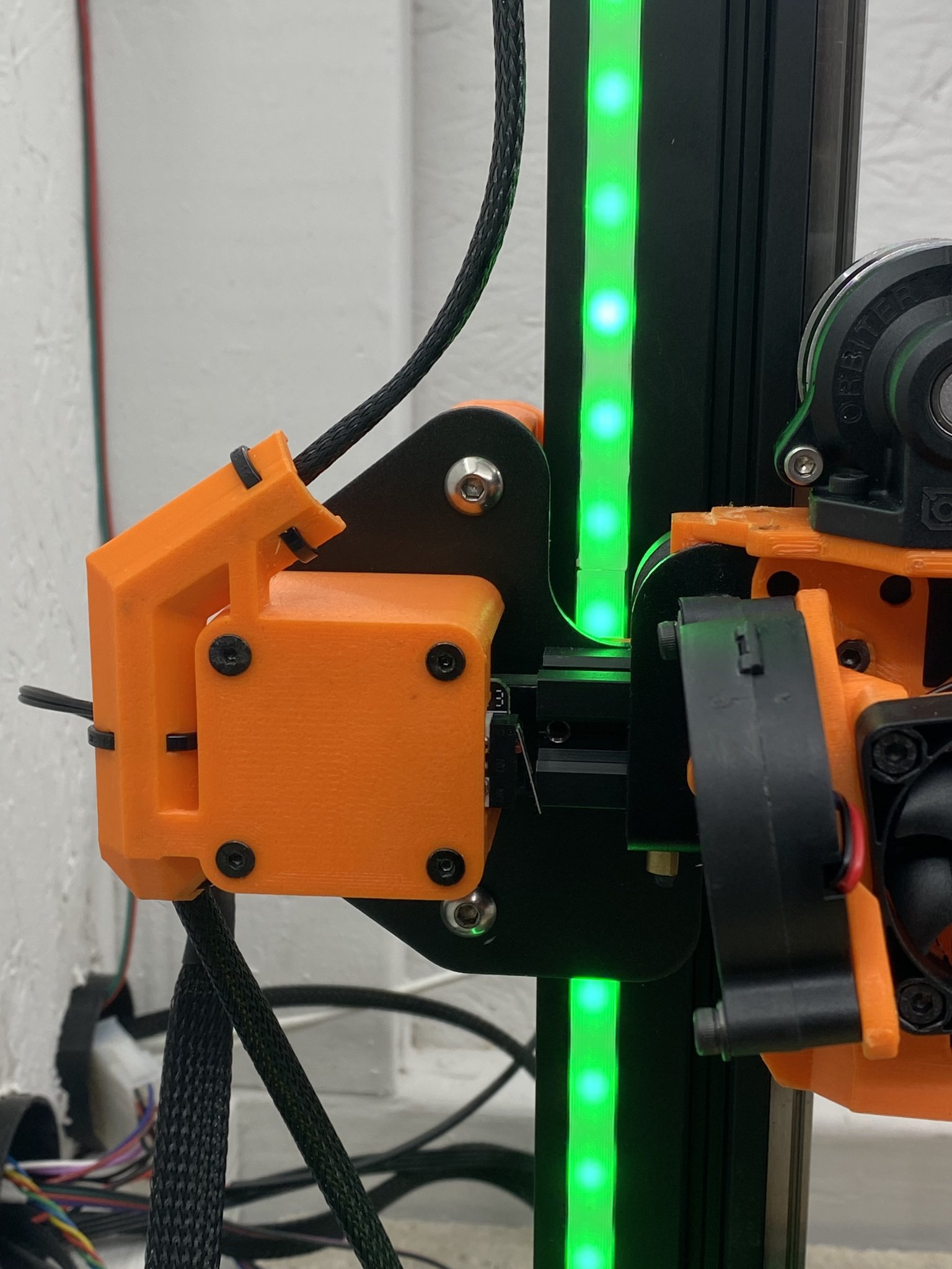 Nắp chặn cuối có thể điều chỉnh trục X cho máy in 3D