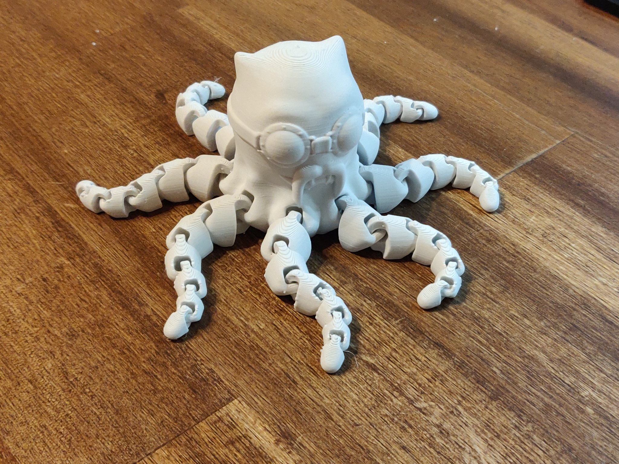 Bạch tuộc steampunk dễ thương với chân linh hoạt