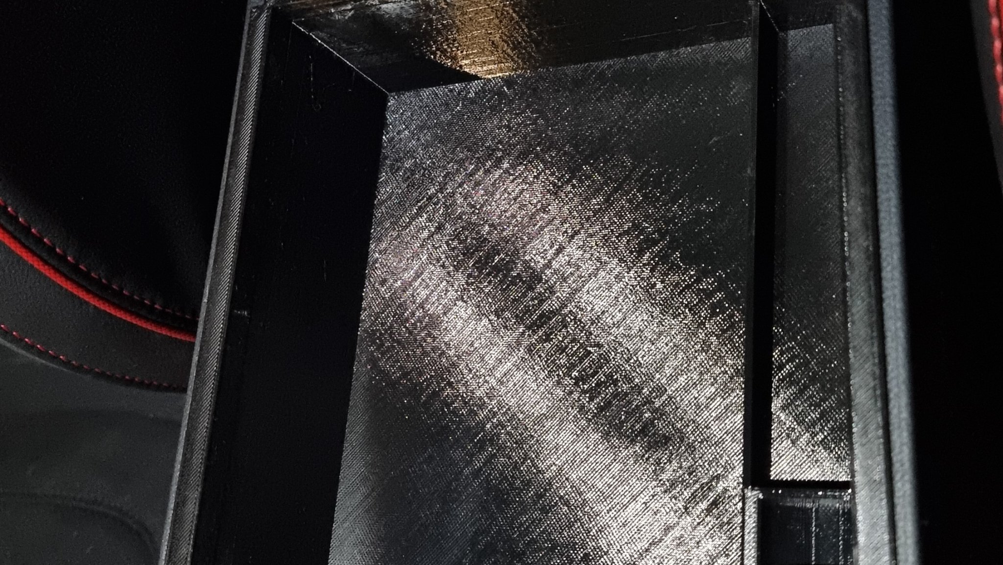 Kastlík để dưới tay vịn cho Hyundai Tucson 2022