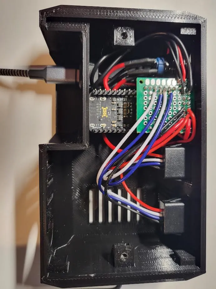 Vỏ máy NEStang cho hệ thống trò chơi NES