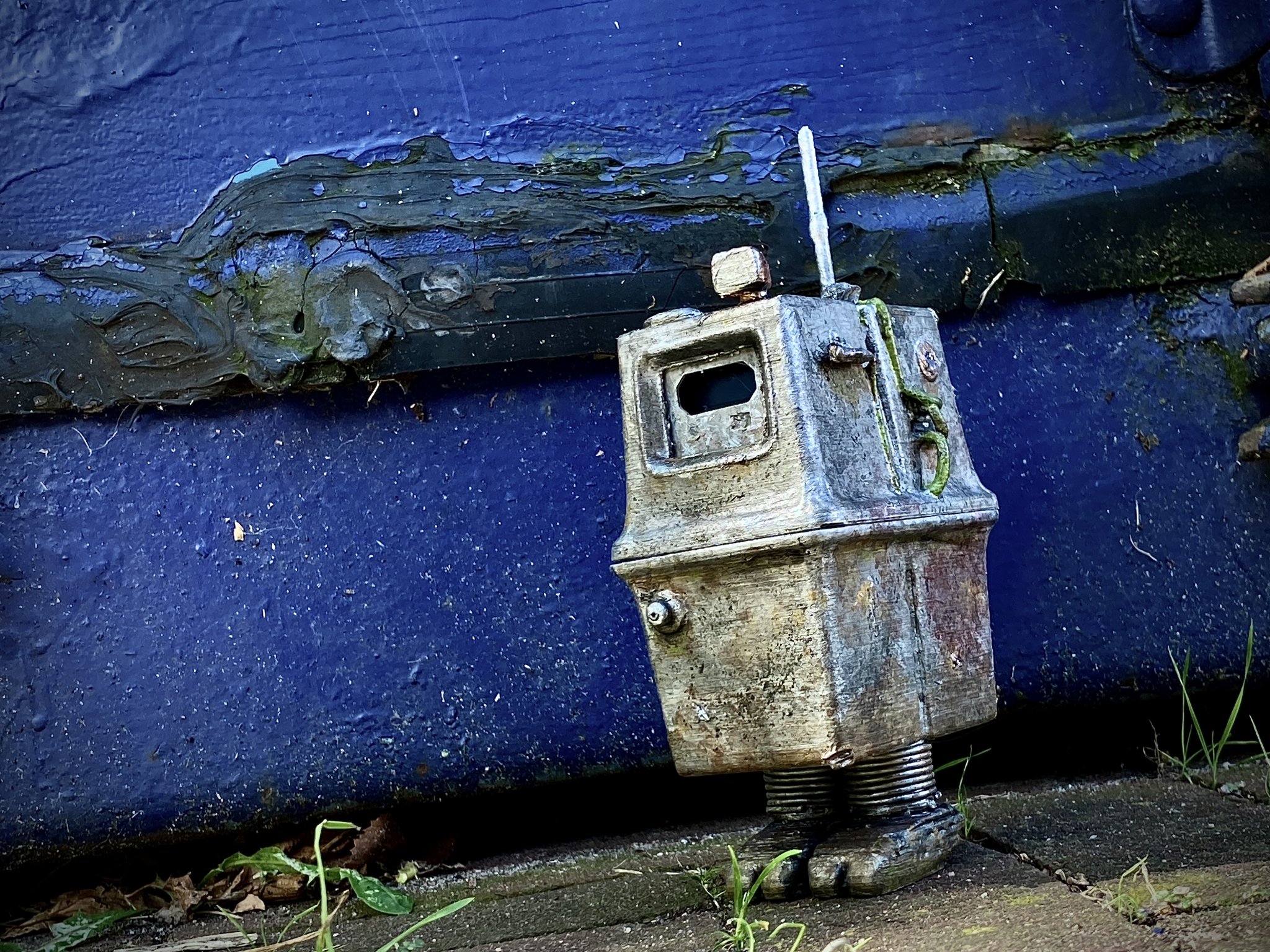 Gonk Droid - Hộp đựng cho dự án điện tử DIY