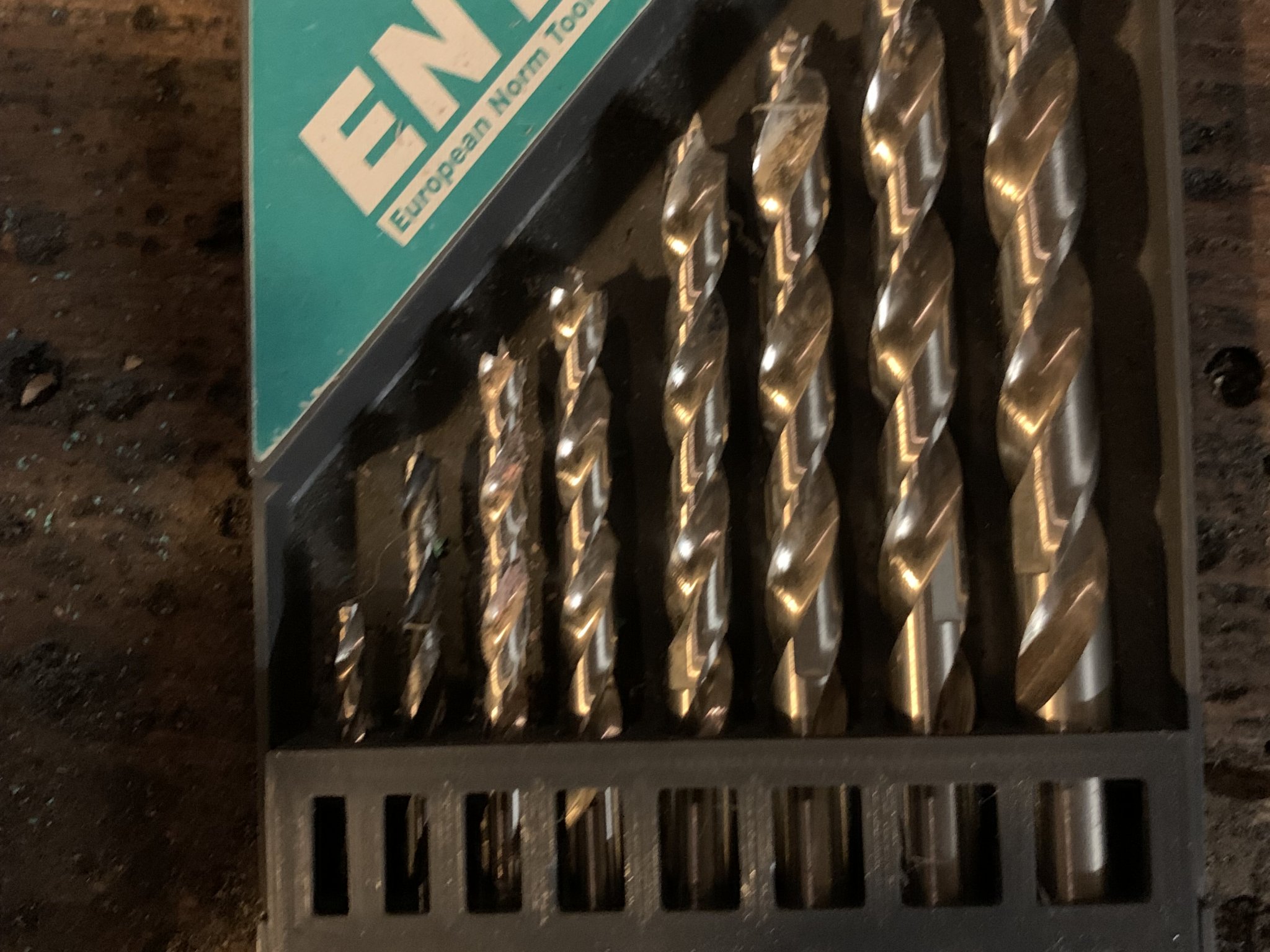 Giá đỡ cho mũi khoan thay thế bị hỏng