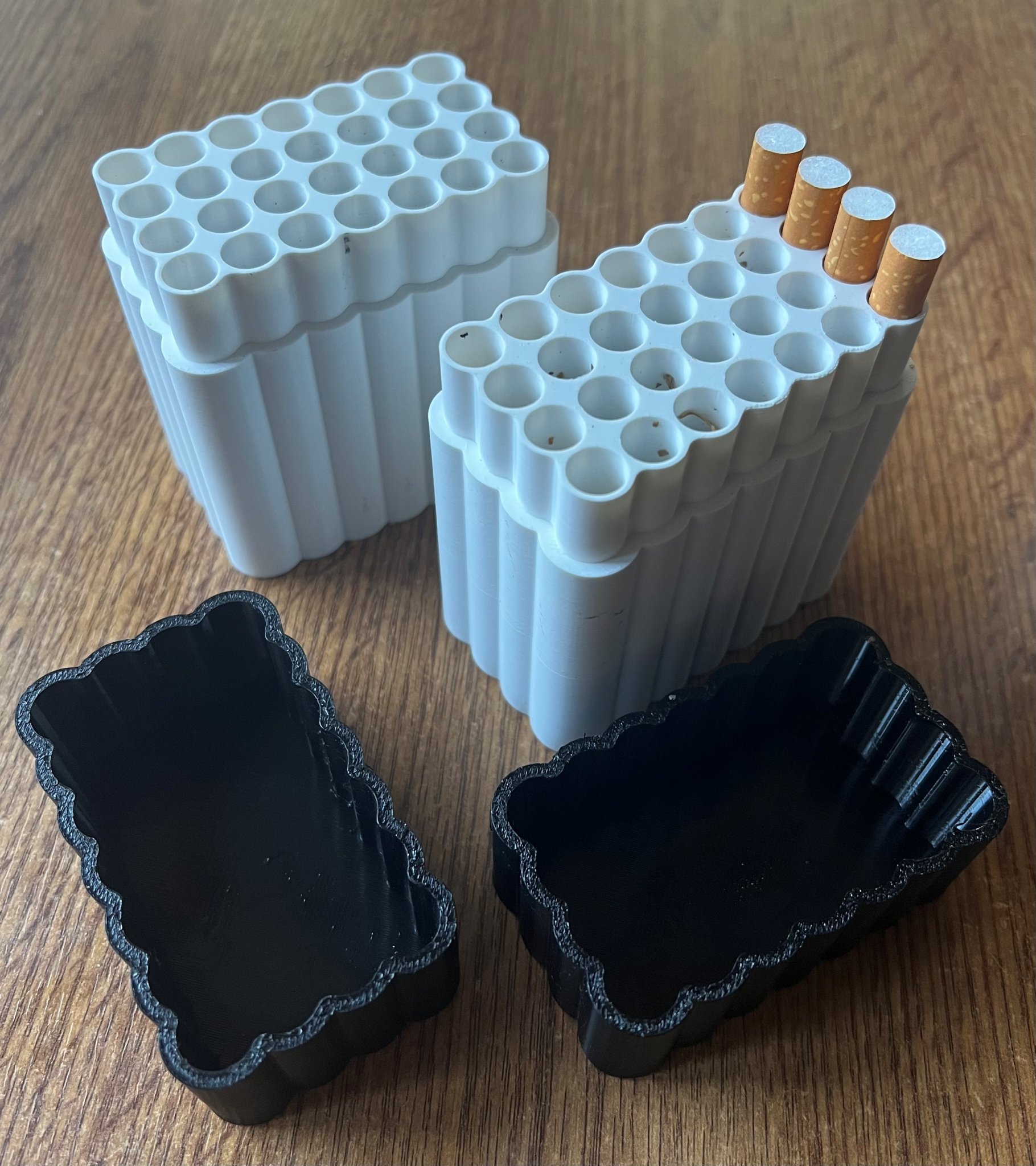 Hộp thuốc lá tự cuốn bằng vật liệu ASA và TPU