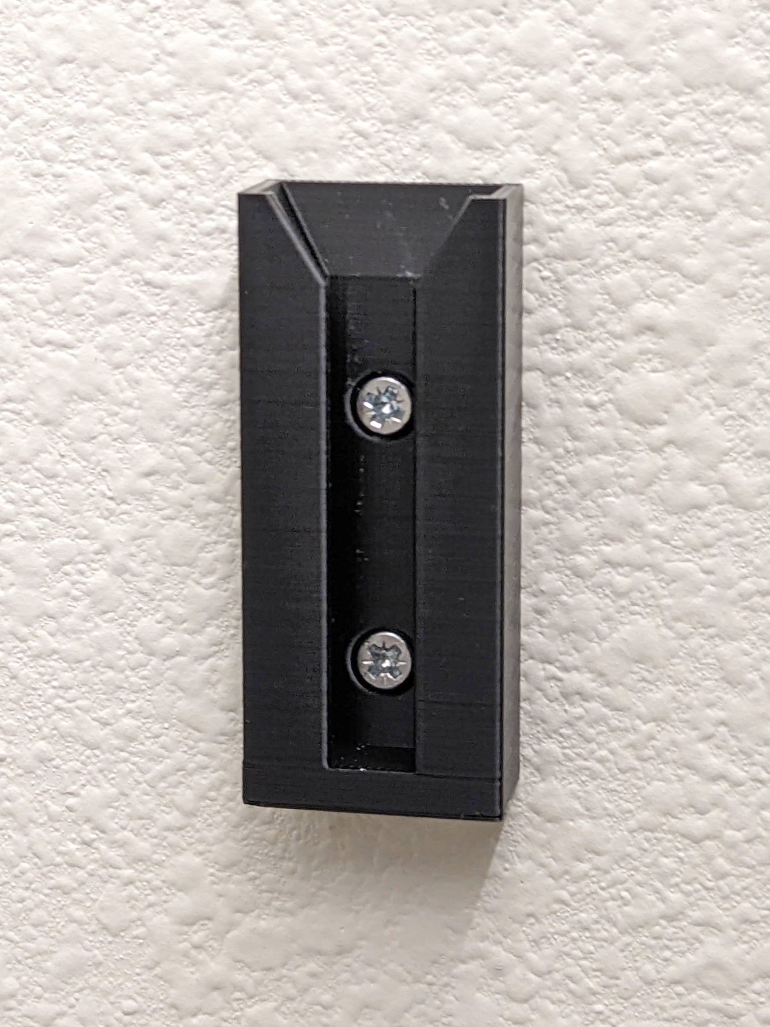 Giá đỡ treo tường cho đầu chổi hút bụi Miele C3