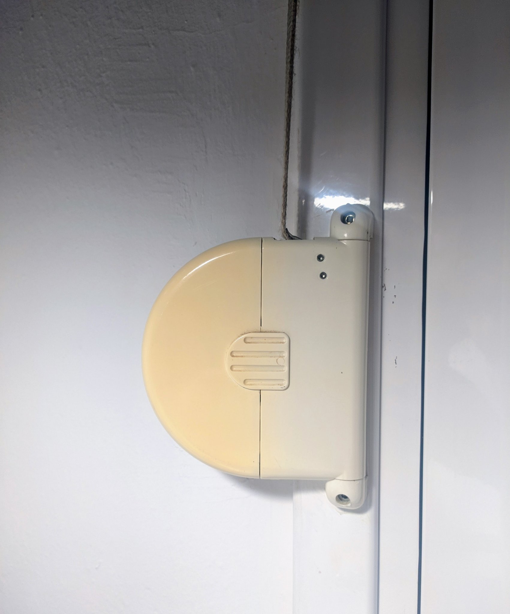 Kẹp hộp đai rèm cuốn kiểu châu Âu