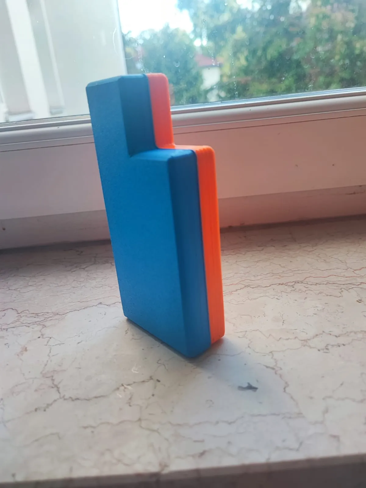 Vỏ bảo vệ cho E-Zigarette với khóa từ