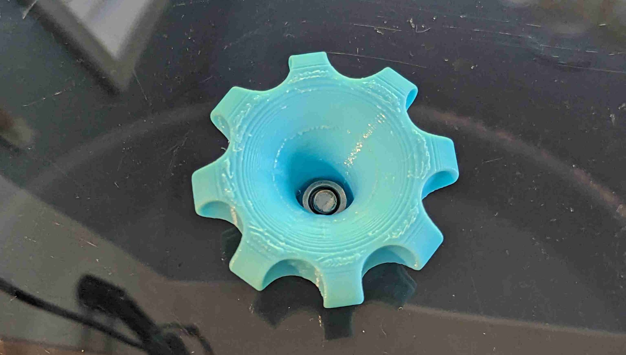 Núm vặn nắp nồi chậm với đai ốc lục giác bên trong