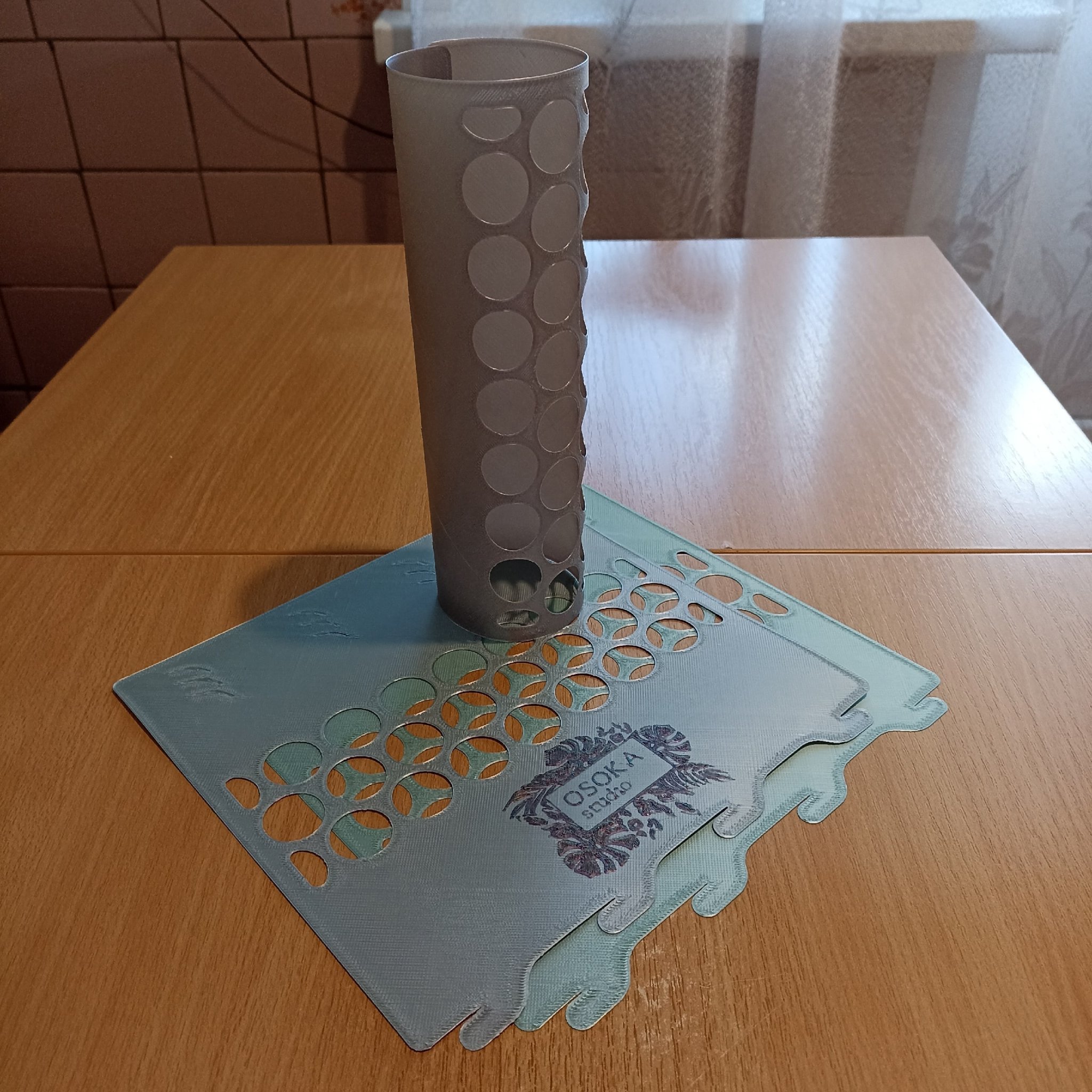 Giá đỡ cho cây leo trong vườn