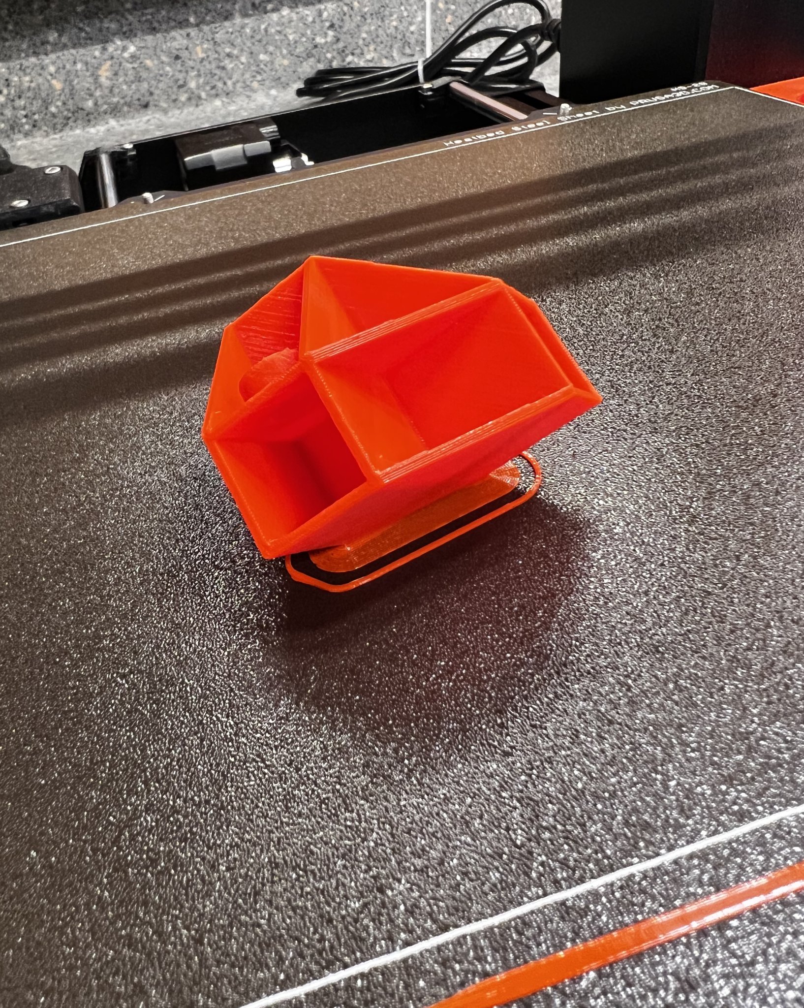 Giá đỡ góc ba chiều 15 mm x 15 mm cho profile vuông