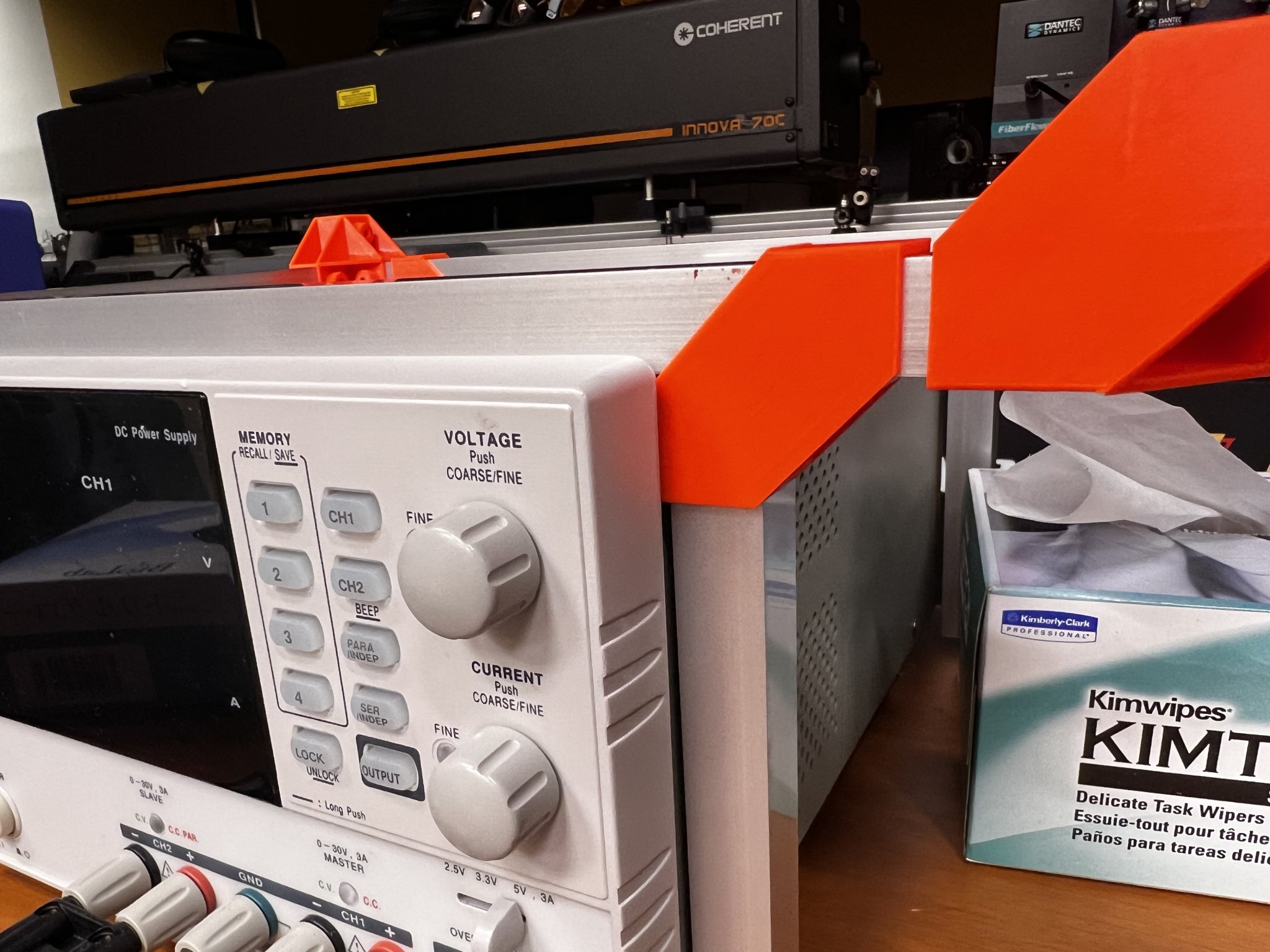 Giá đỡ góc L cho các profile vuông 15x15 mm