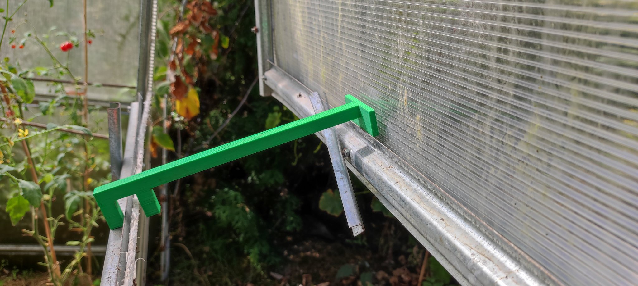 Giá đỡ cửa sổ nhà kính