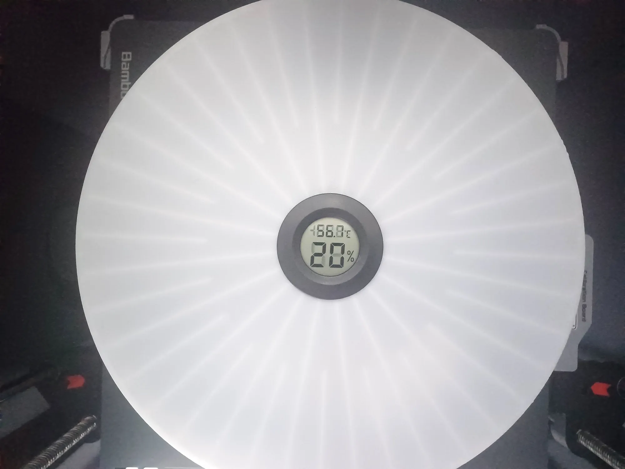 Nắp che làm khô filament hoặc silica trên giường nóng