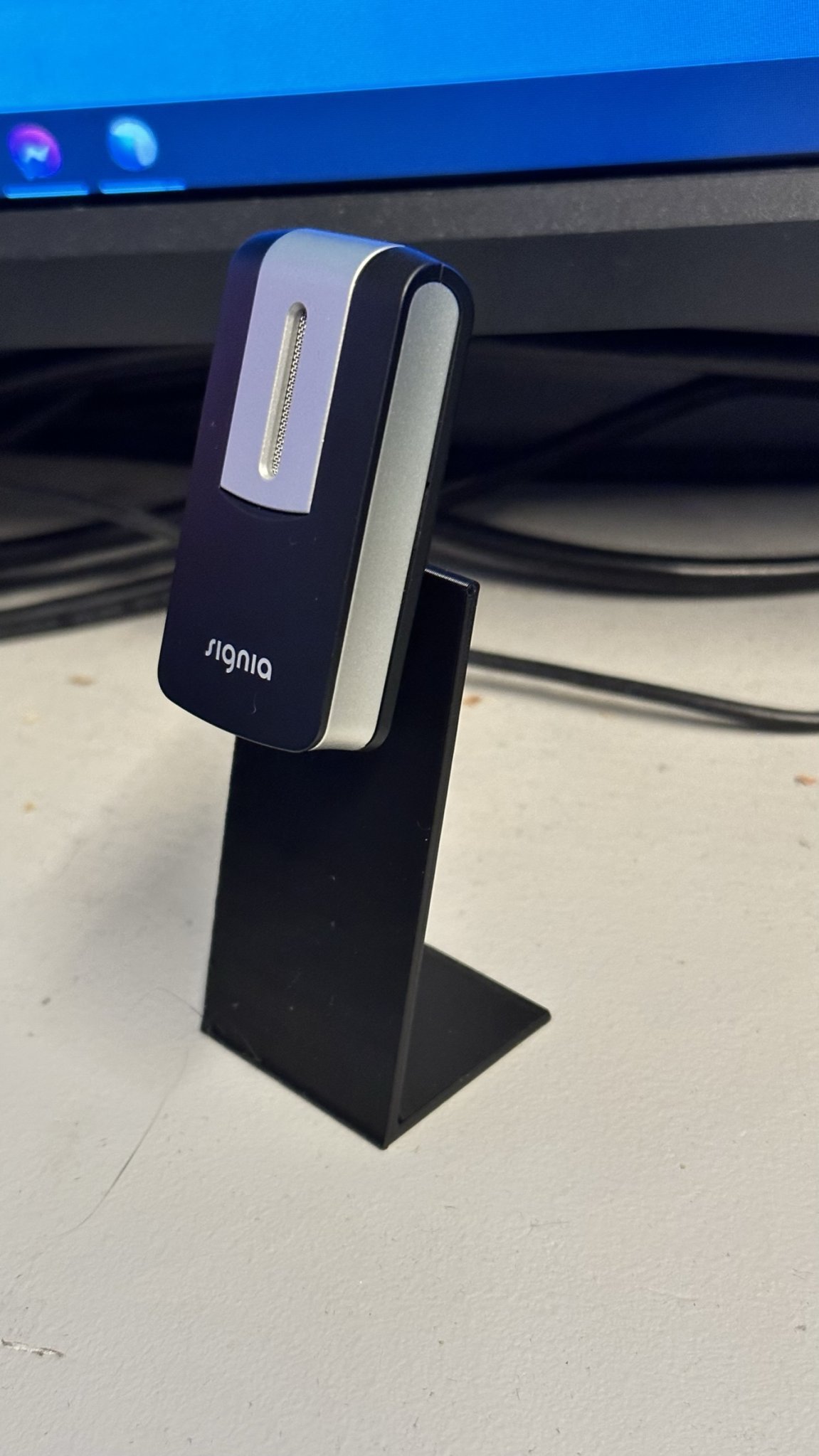 Giá đỡ mic Signia Streamline cho máy trợ thính