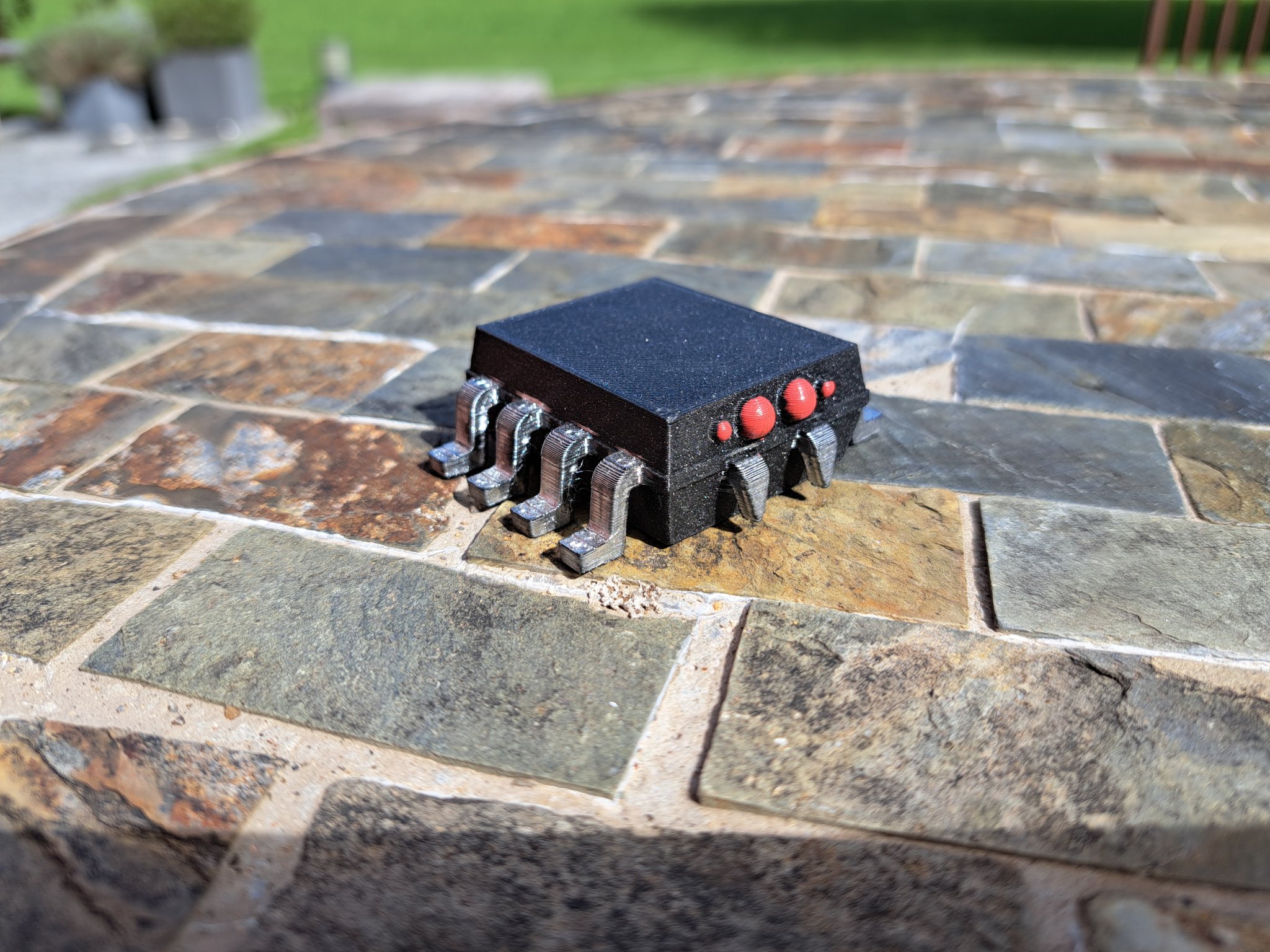 Mô hình nhện ma mị cho mùa Halloween