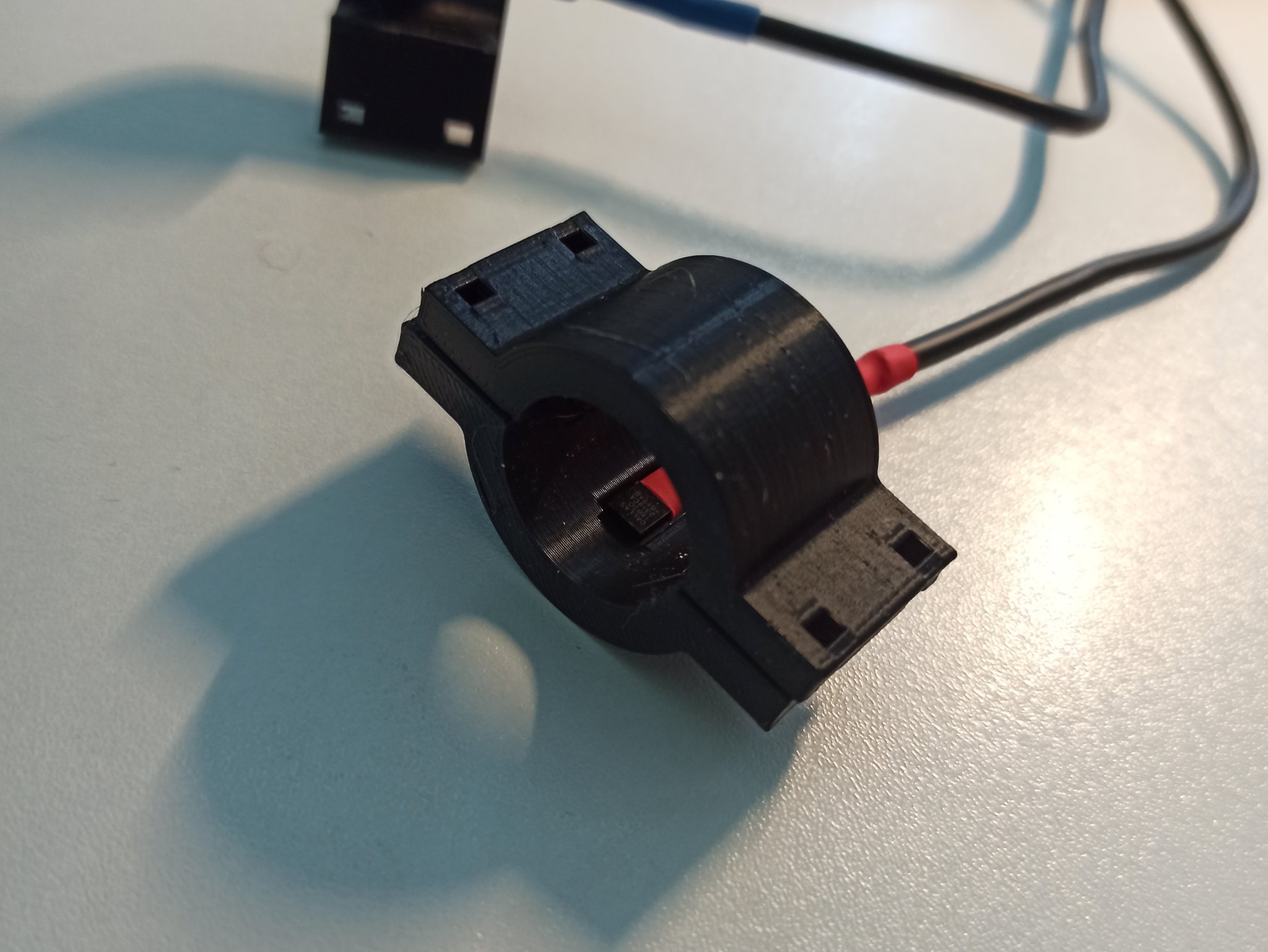 Giá đỡ cảm biến nhiệt độ DS18B20 cho ống có đường kính 1...