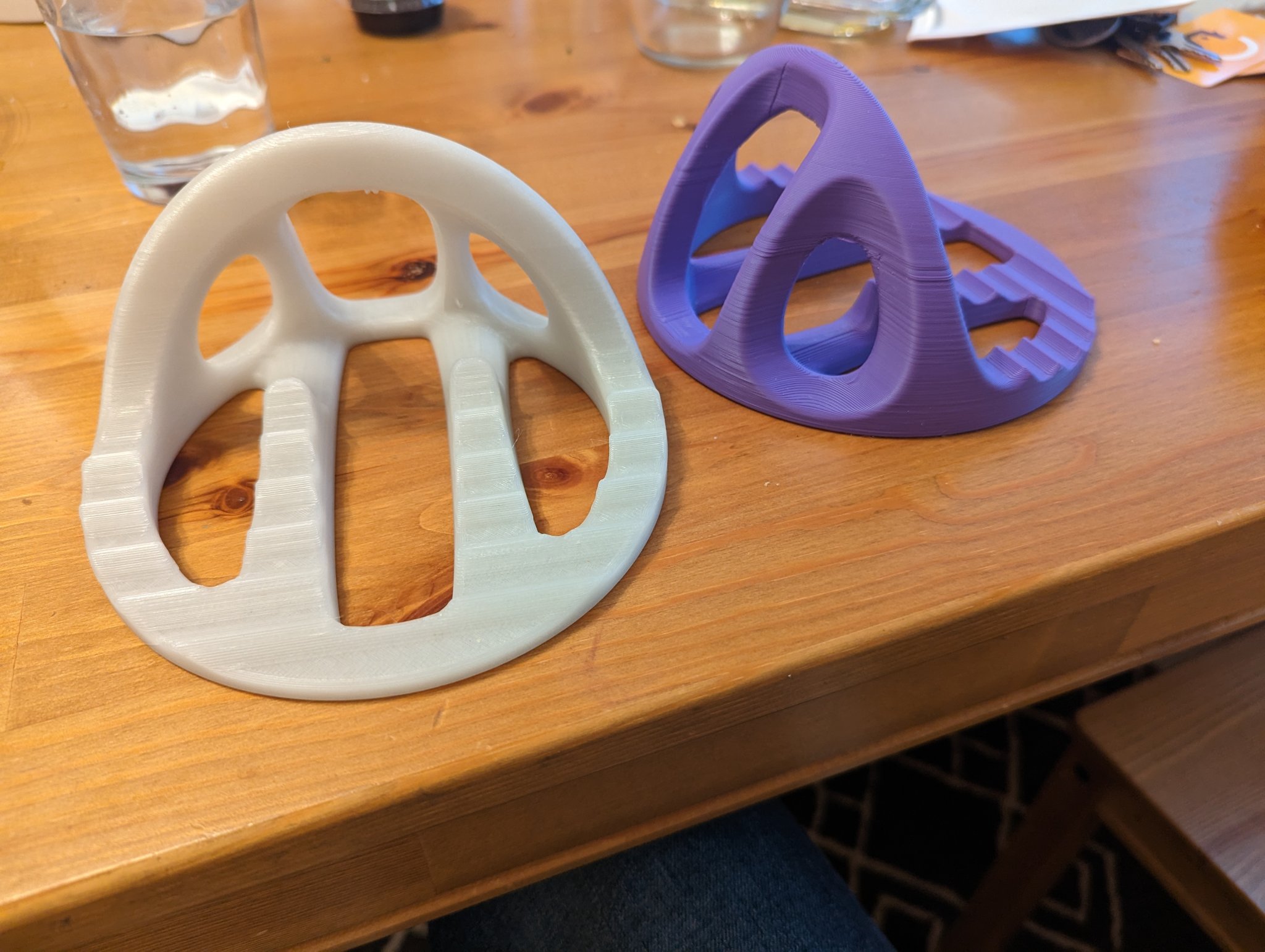 Giá đỡ điện thoại di động bằng vật liệu hữu cơ chắc ch...