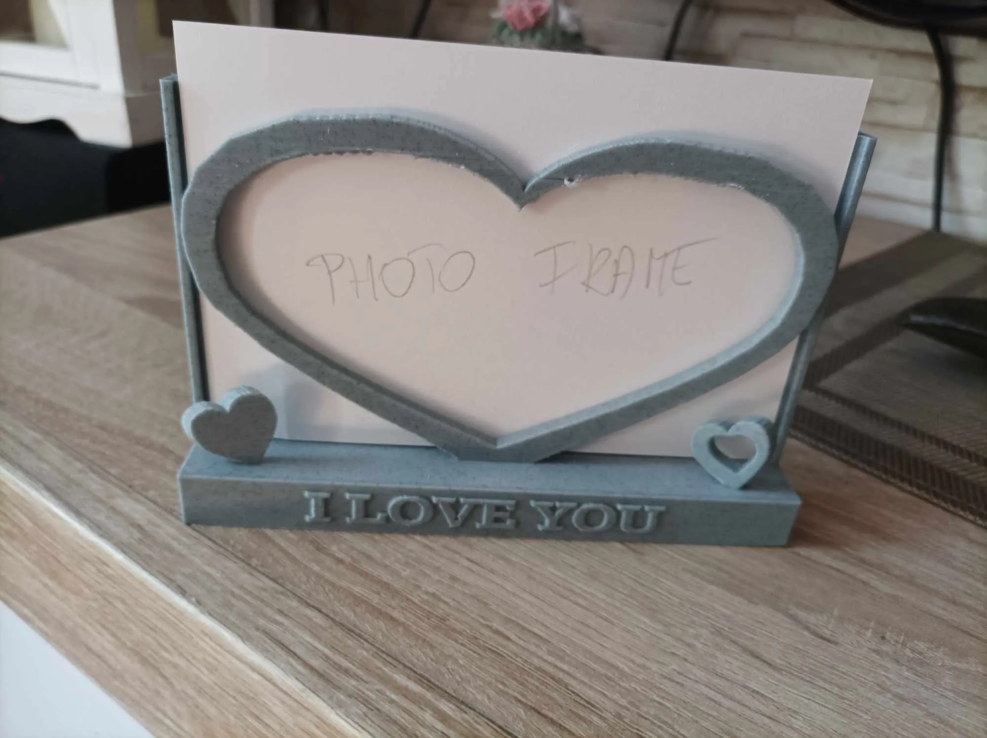 Khung hình tình yêu 3D trang trí nội thất