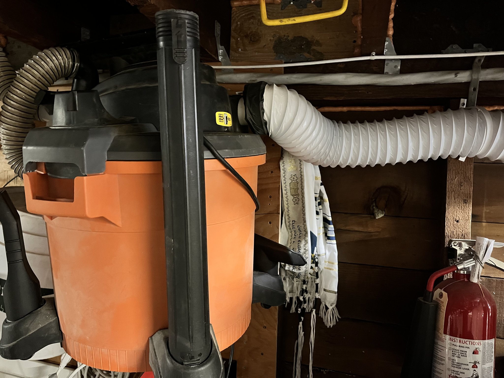 Bộ chuyển đổi từ máy hút bụi thành ống dẫn 4 inch