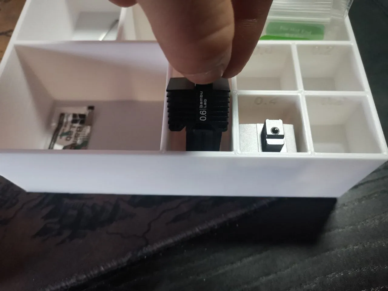 Hộp phân loại IKEA Alex cho công cụ Bambu Lab