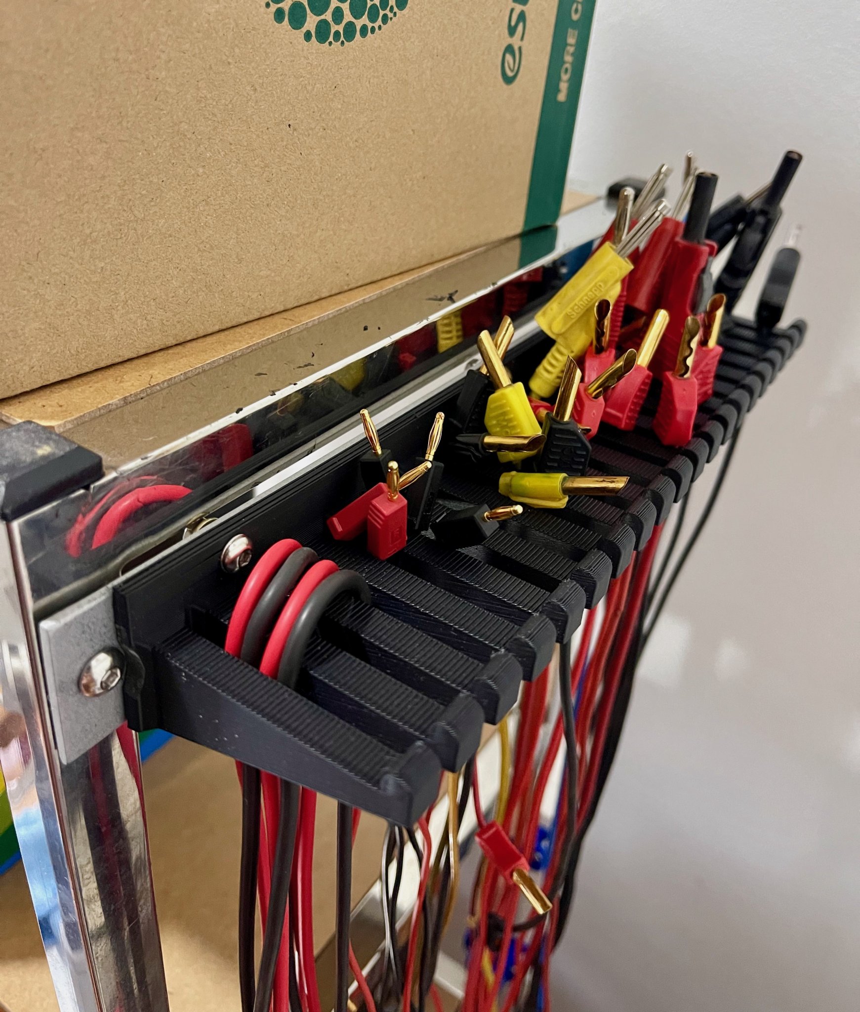 Giá treo cáp cho xe đo đạc 260mm