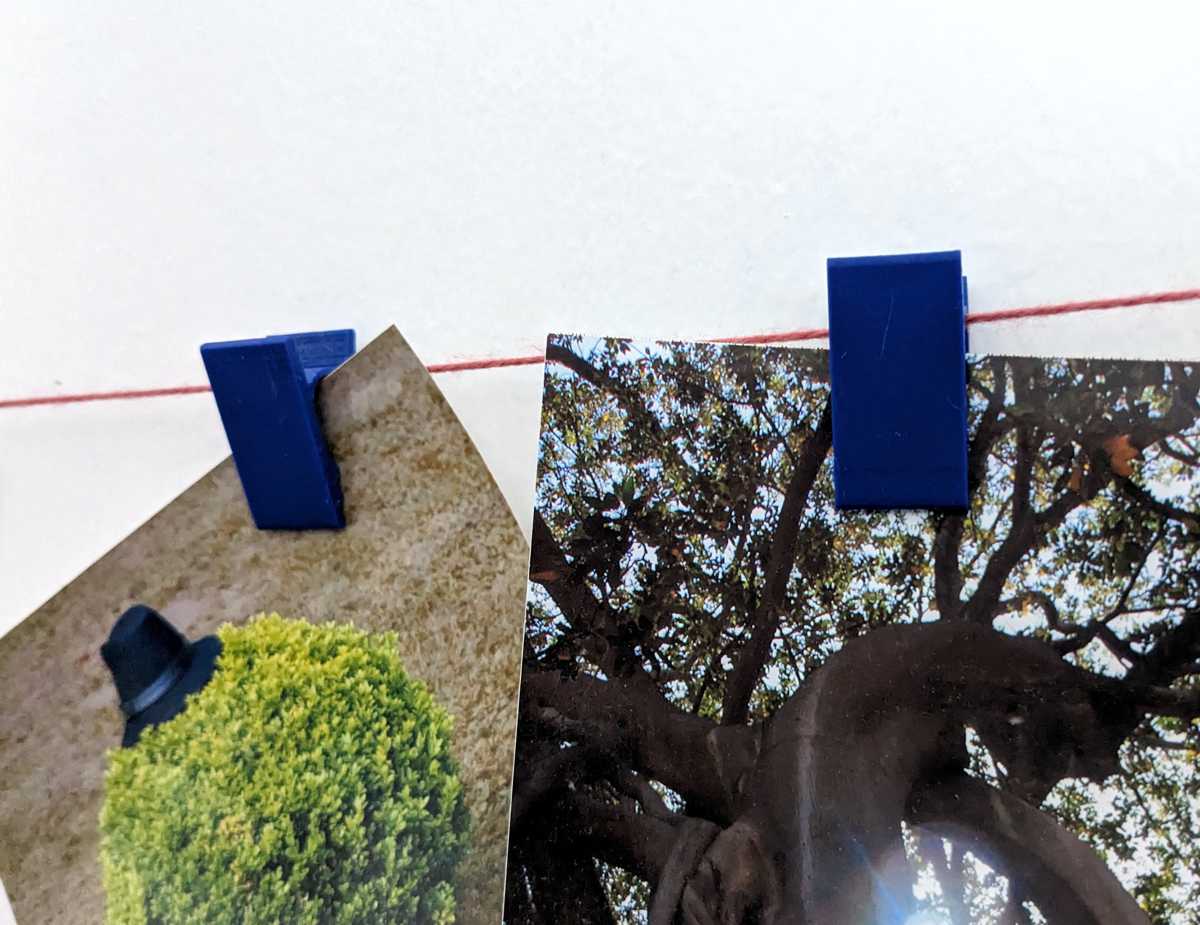 Cụ kẹp giấy mini cho dây treo ảnh