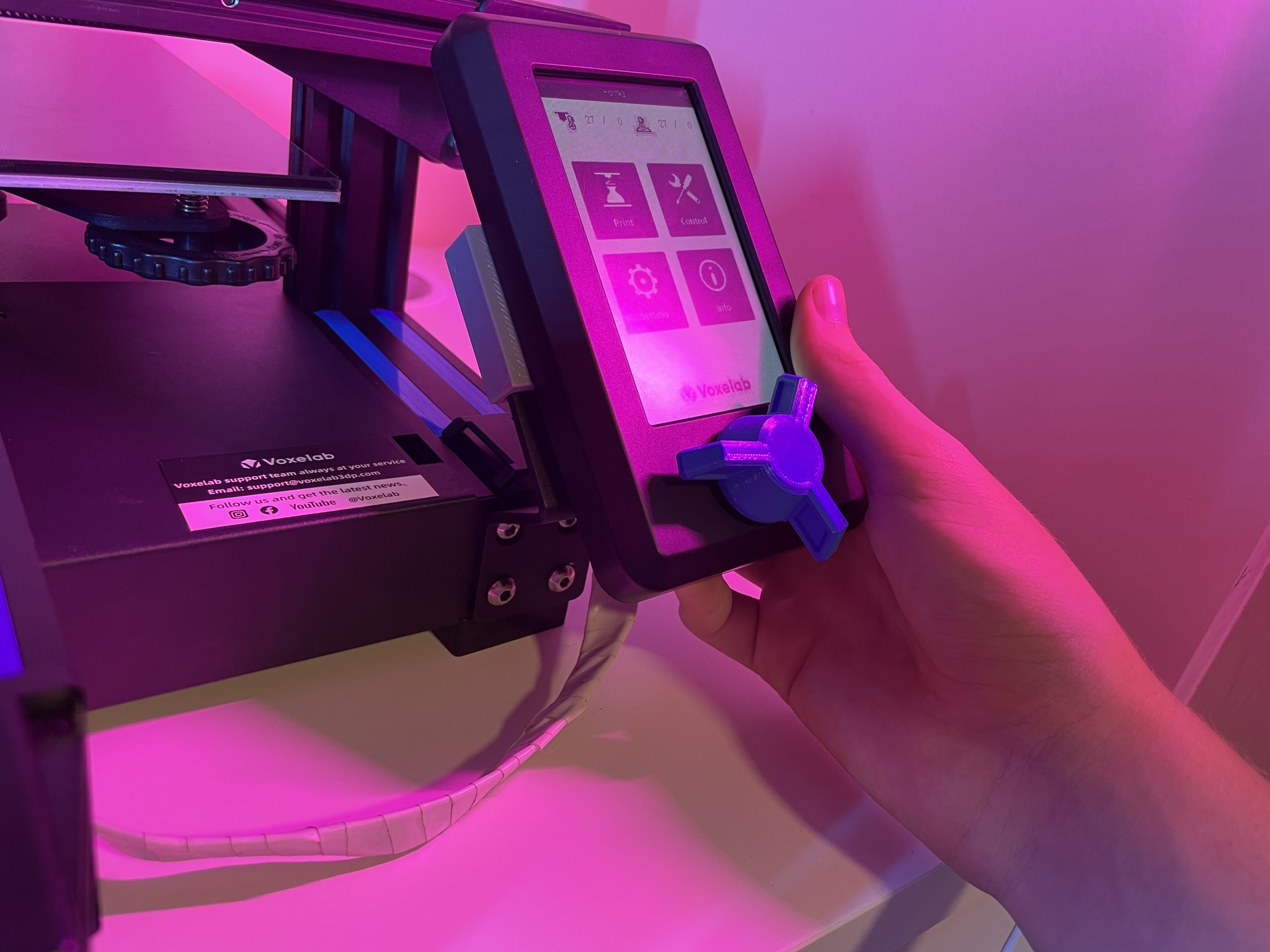 Giá đỡ màn hình rời cho Voxelab Aquila X2