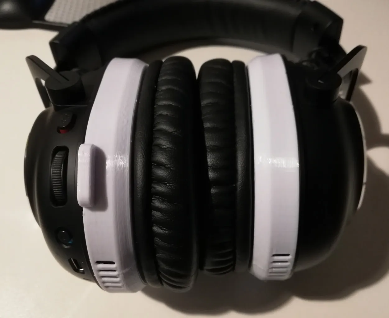 Bọc tản nhiệt cho tai nghe không dây Logitech Pro X