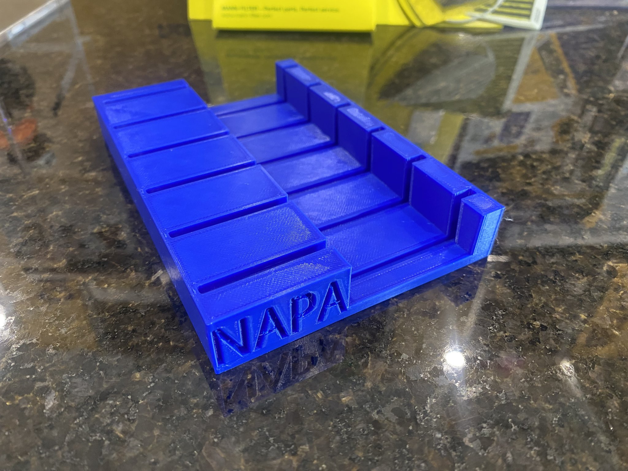 Giá đỡ dao NAPA đơn giản cho bàn làm việc