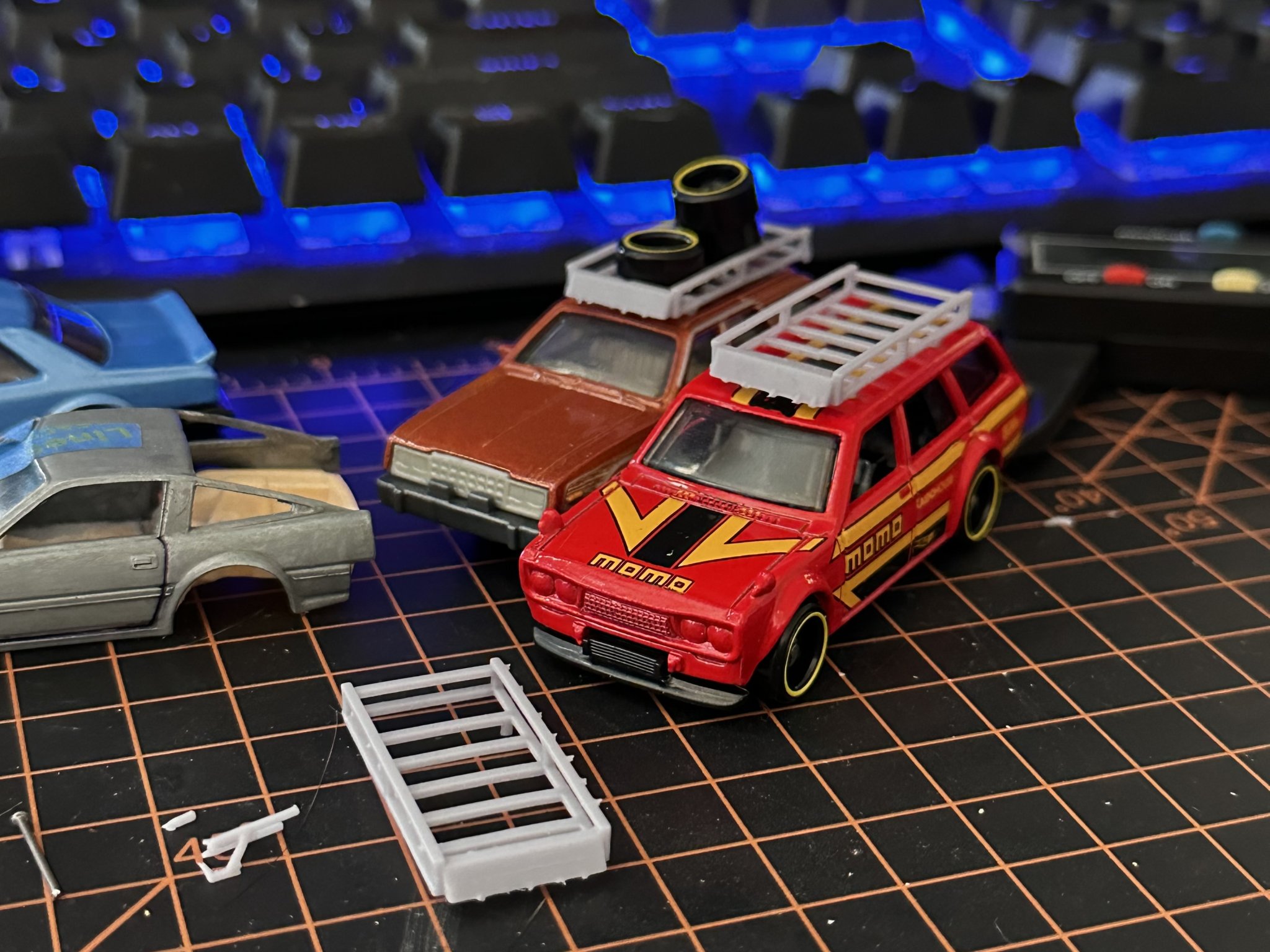 Giỏ để trên nóc xe mô hình 1/64 đơn giản