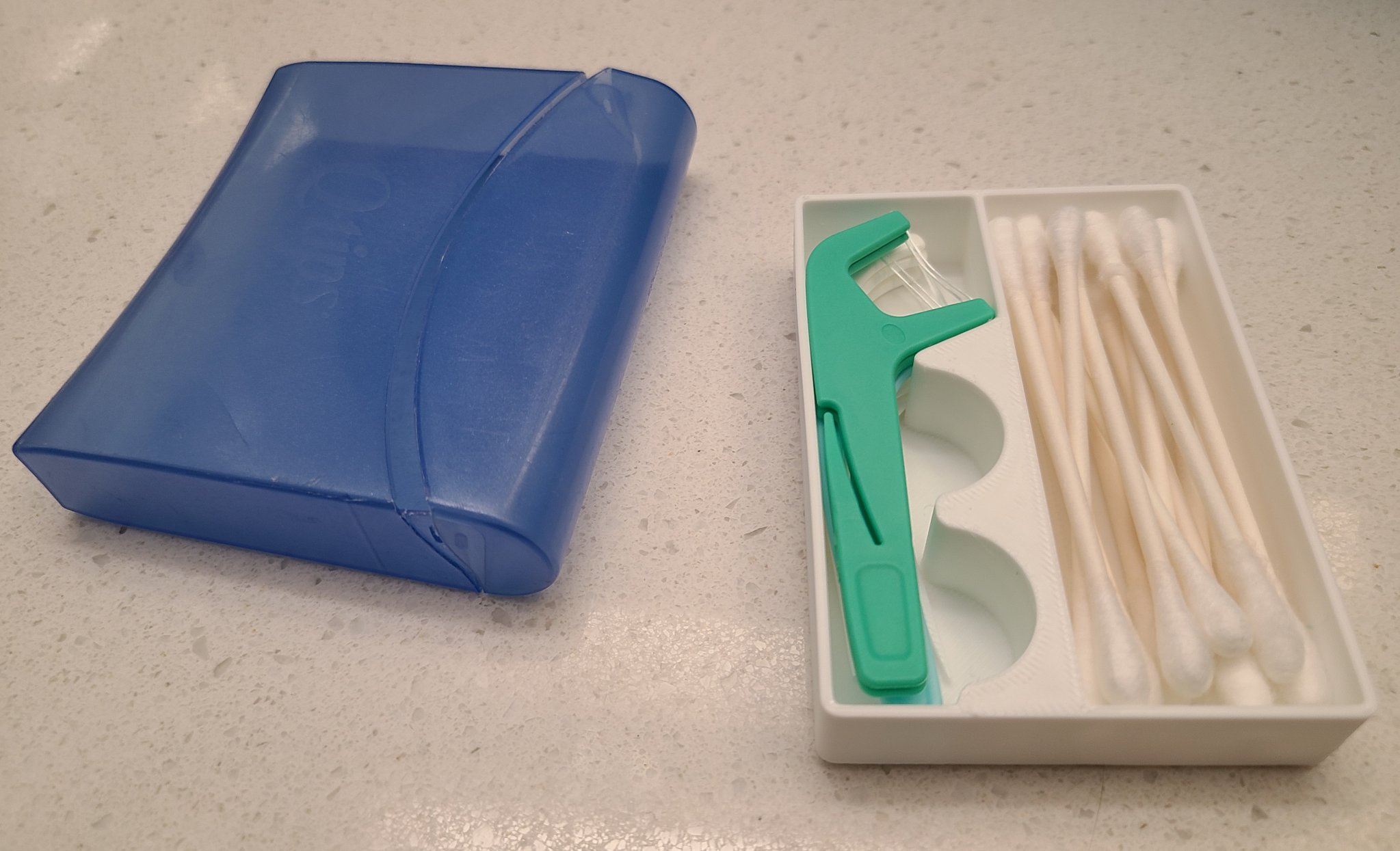 Cải tiến hộp đựng Q-Tip cho chuyến du lịch chắc chắn hơn