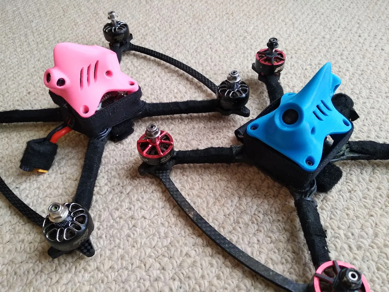 Mái che FPV nhẹ cho OpenRacer với camera HDZero