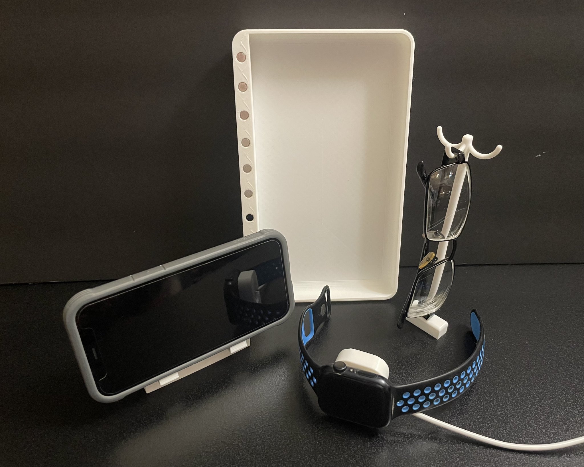 Khay du lịch đa năng Bedside Buddy giữ đồ cá nhân an toàn