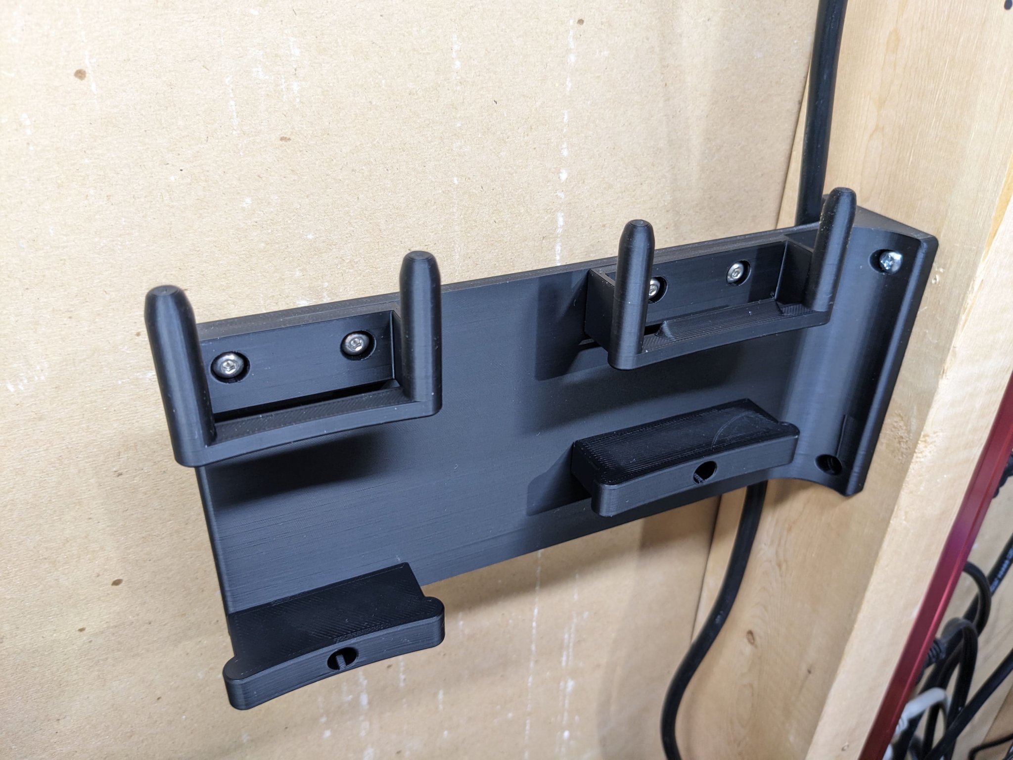 Giá đỡ gắn tường cho Fluke 87V và 177 với giá đỡ tùy chọn