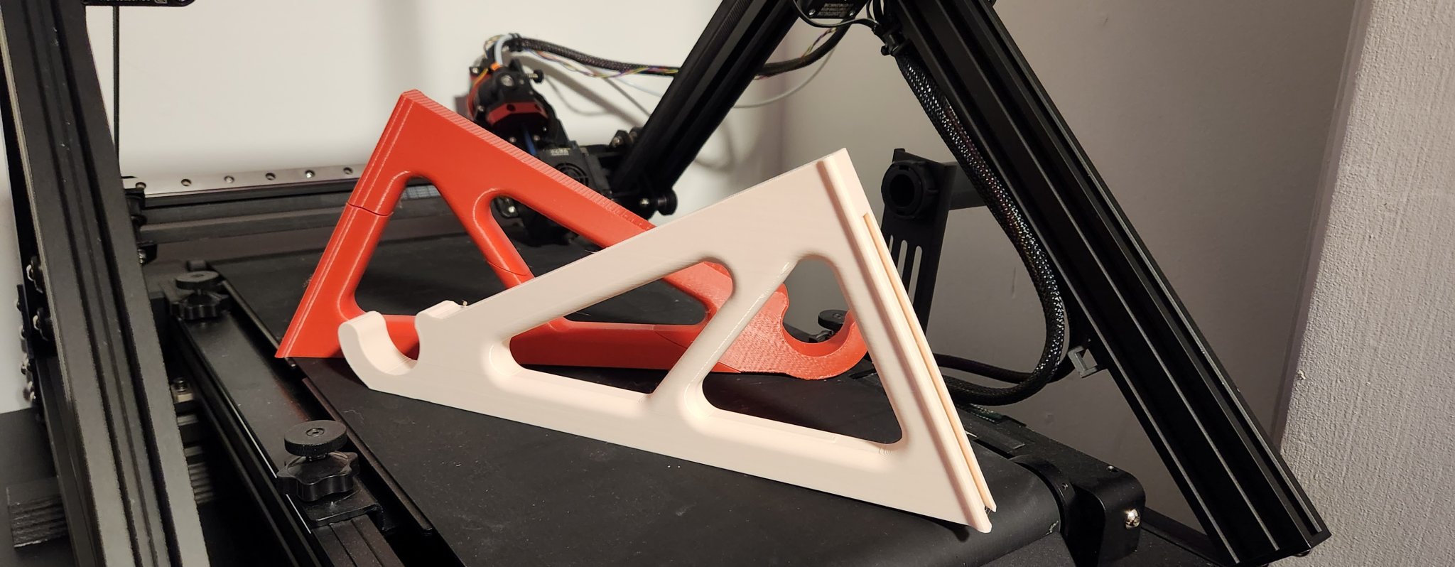 Móc treo quần áo treo tường tiện lợi cho gia đình