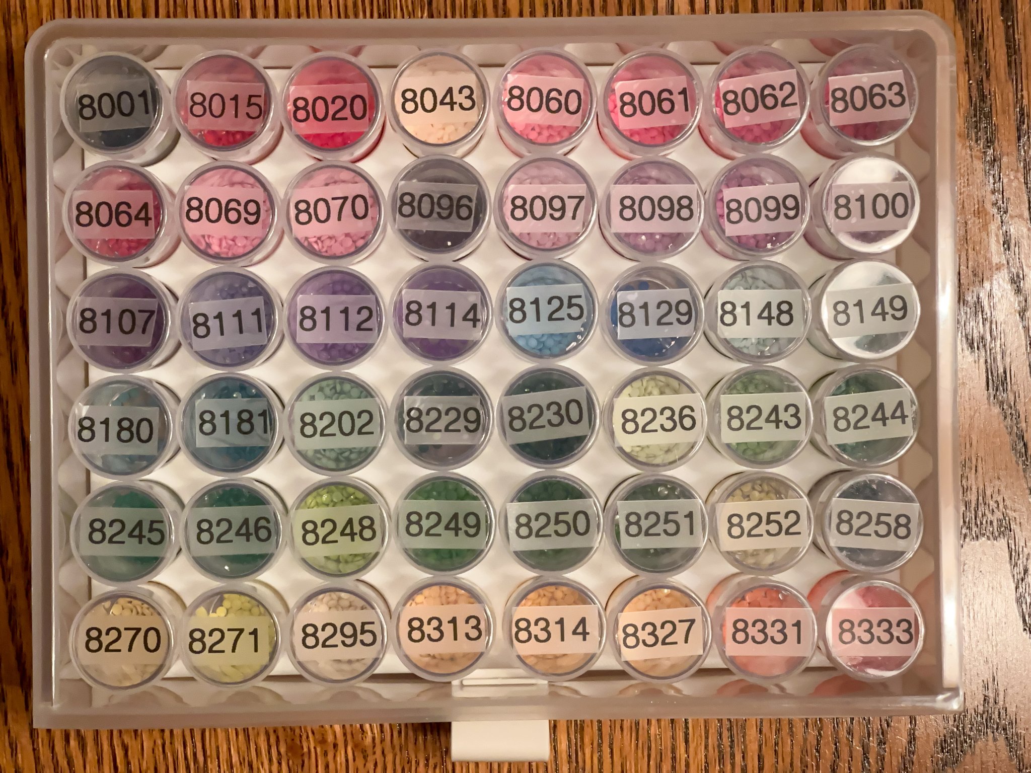 Giá đỡ ngăn chứa cho bộ tranh kim cương ArtDot