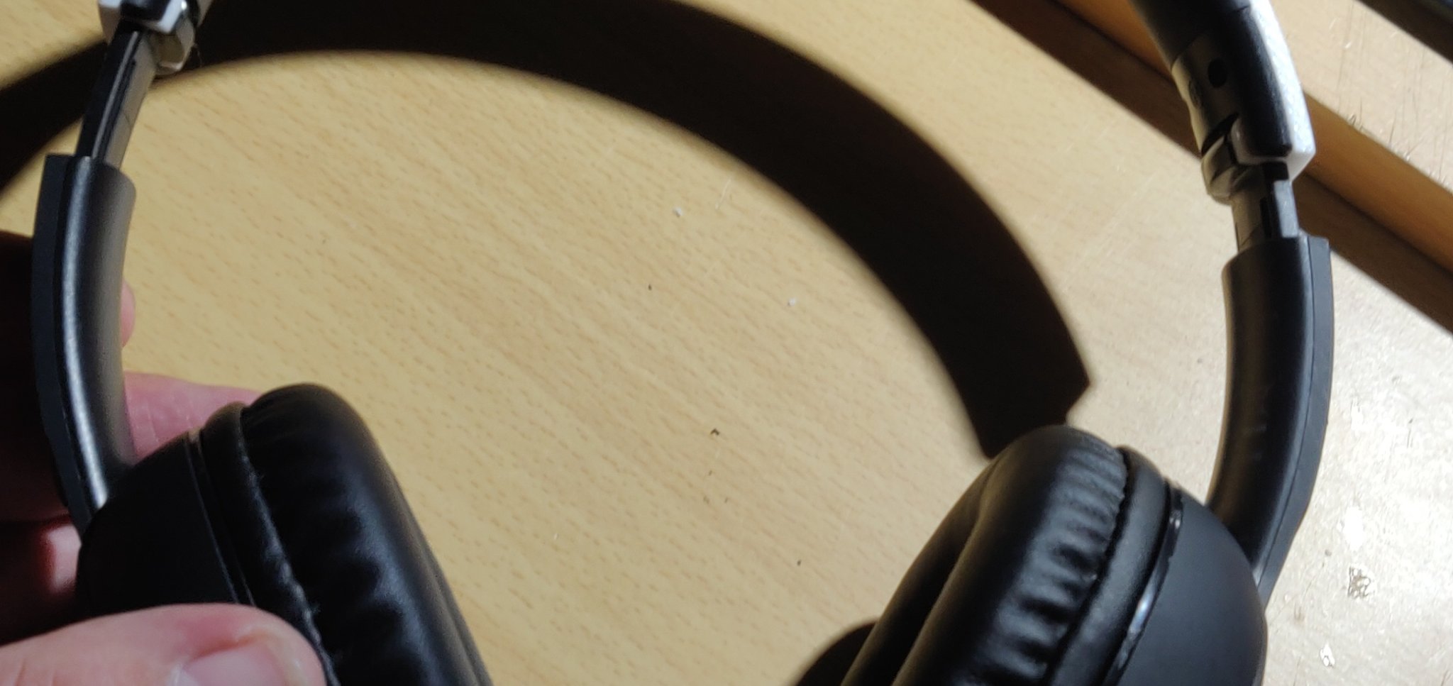 Dây đeo thay thế cho tai nghe Goodmans Wireless XE - Sửa bản lề