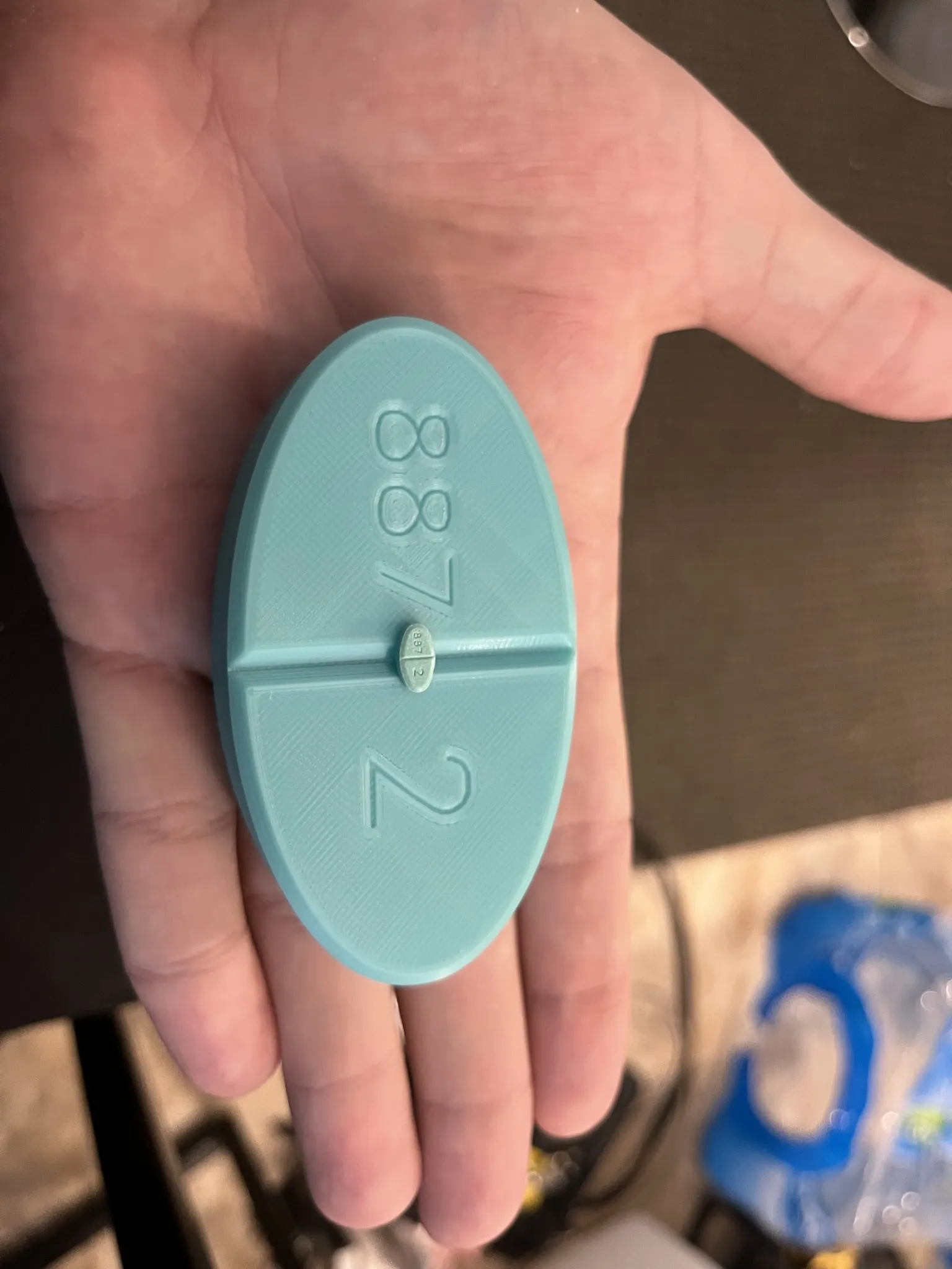 Viên thuốc màu xanh lớn 2000mg Estradiol