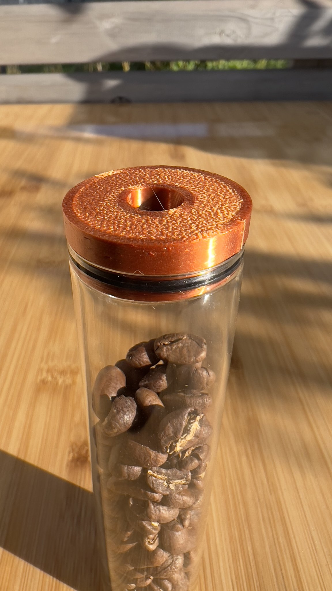 Nắp ống đựng hạt cà phê với van một chiều