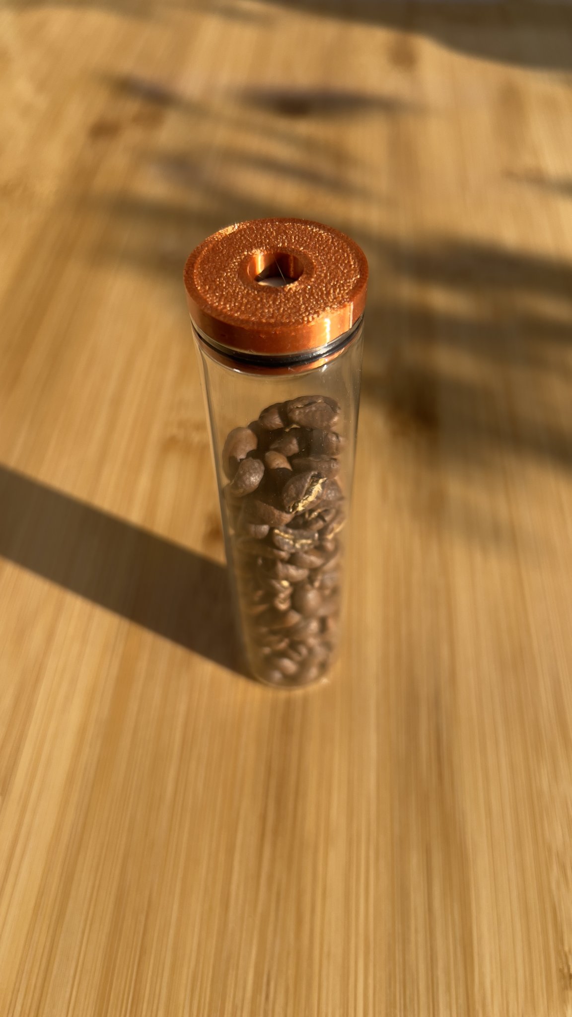 Nắp ống đựng hạt cà phê với van một chiều