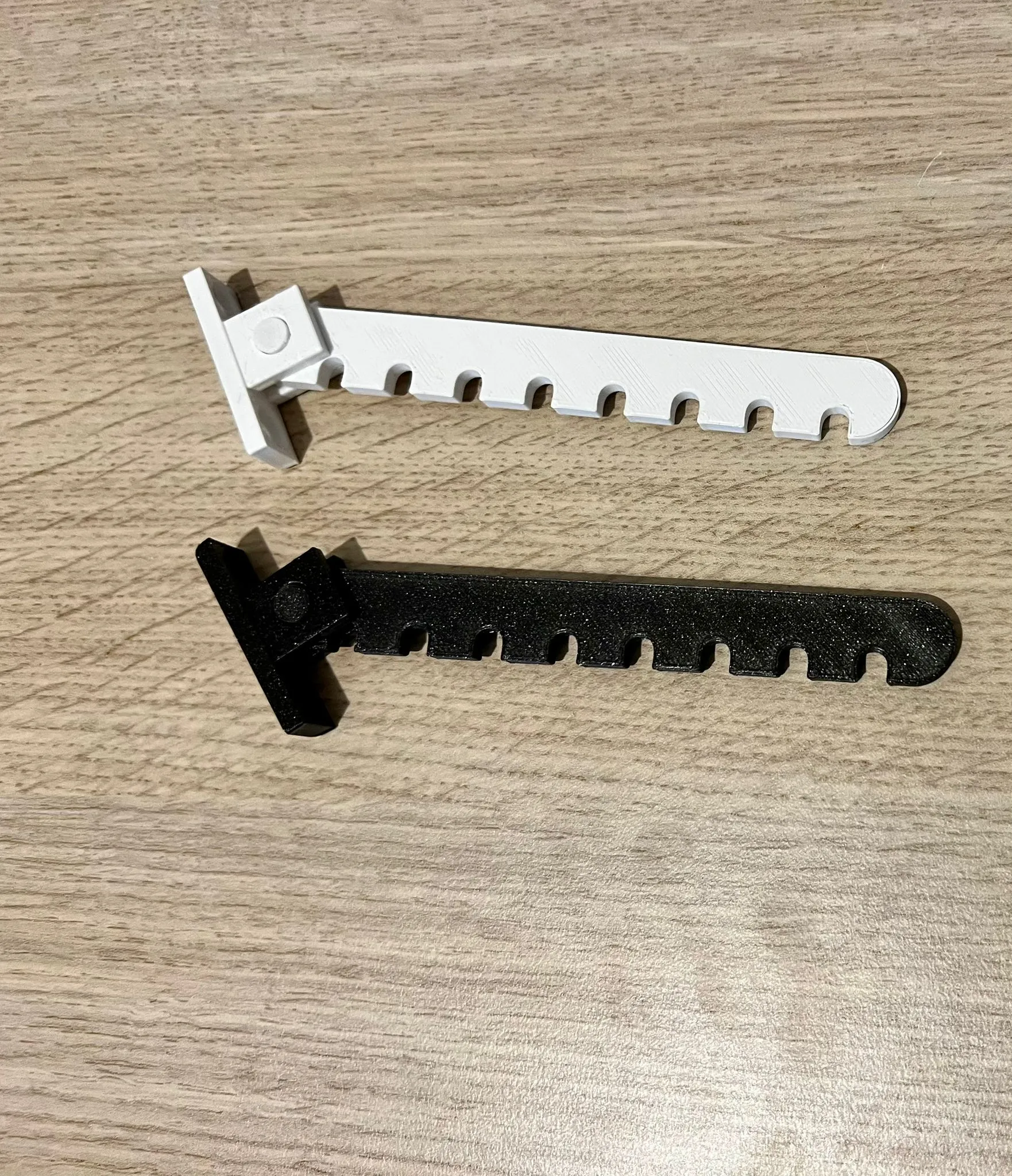 Giá đỡ cửa sổ lắp vít đơn giản cho cửa sổ nhà bạn