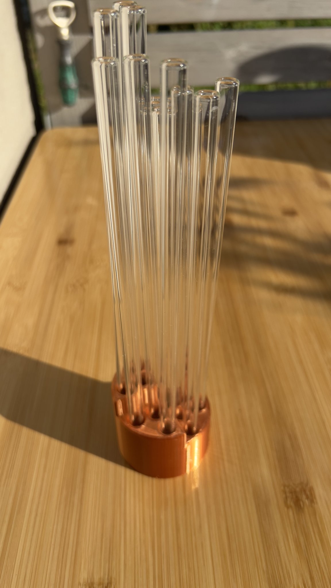 Giá đỡ ống hút thân thiện với môi trường