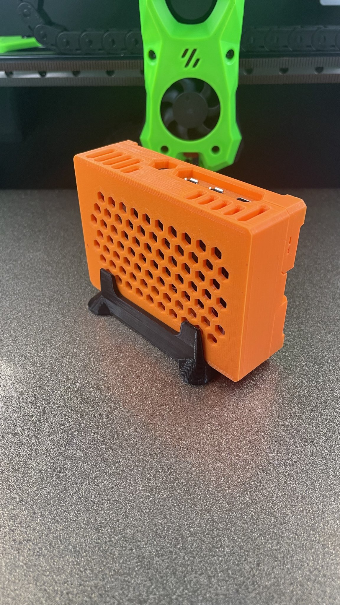 Vỏ case cho Raspberry Pi 4 với tản nhiệt và quạt Geekworm