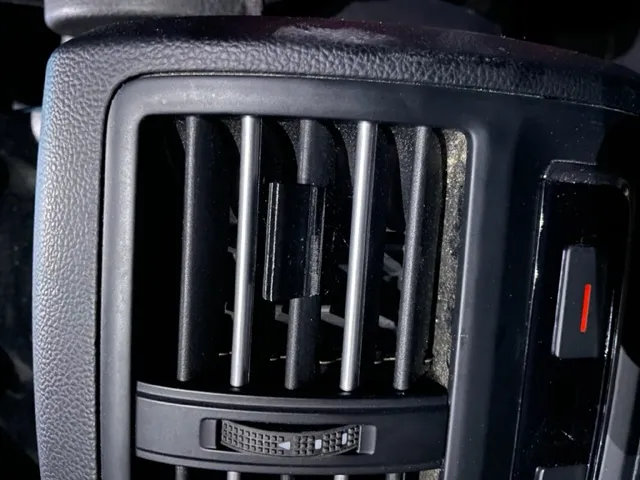 Cần gạt không khí cho VW Passat