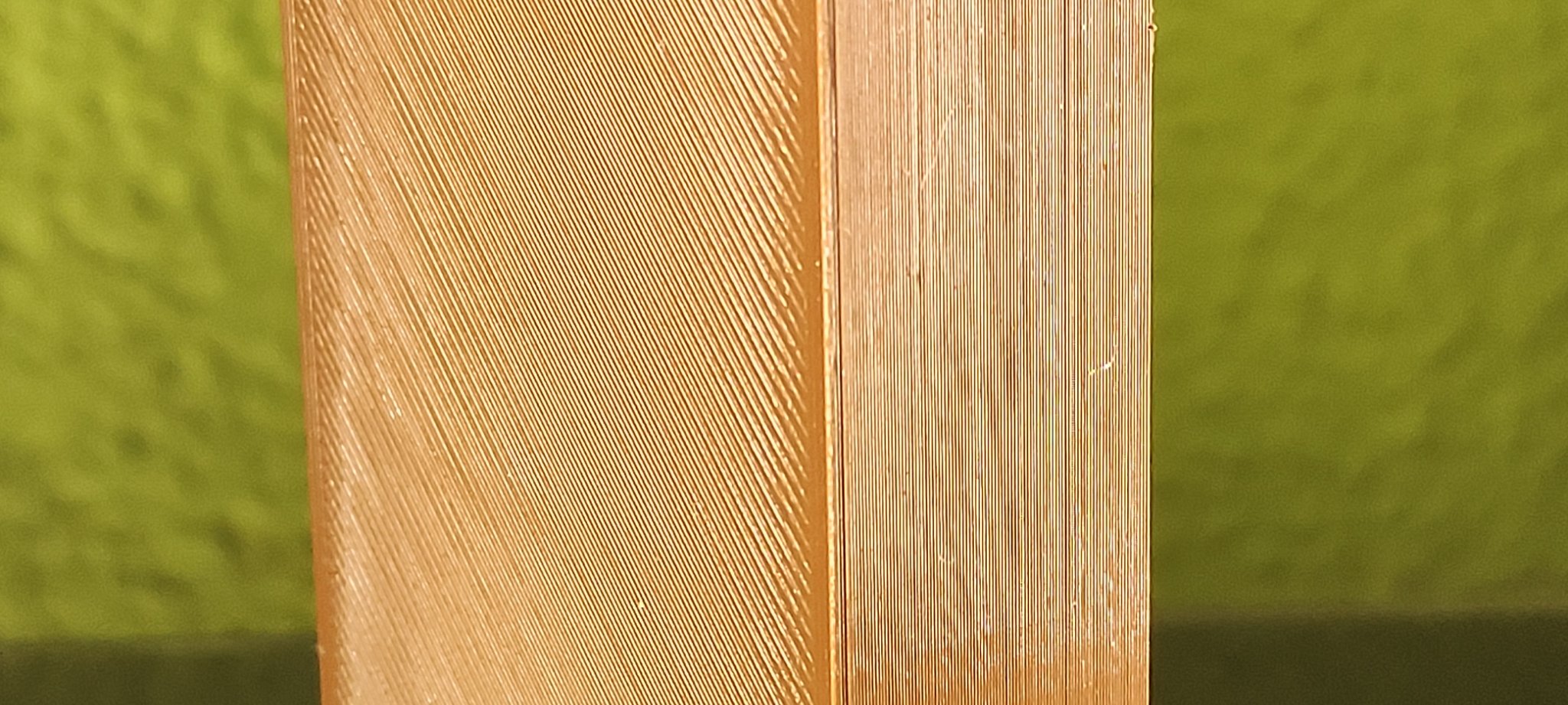 Giá sách cổ điển cho nhà búp bê