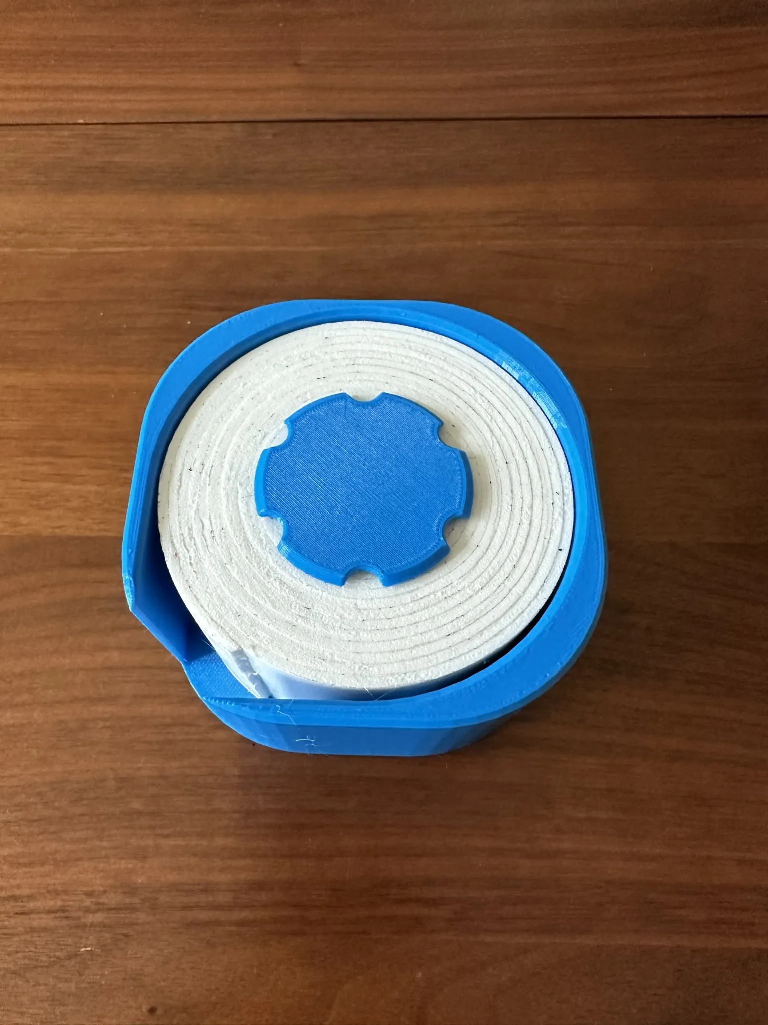 Hộp đựng băng dính foam 2 inch