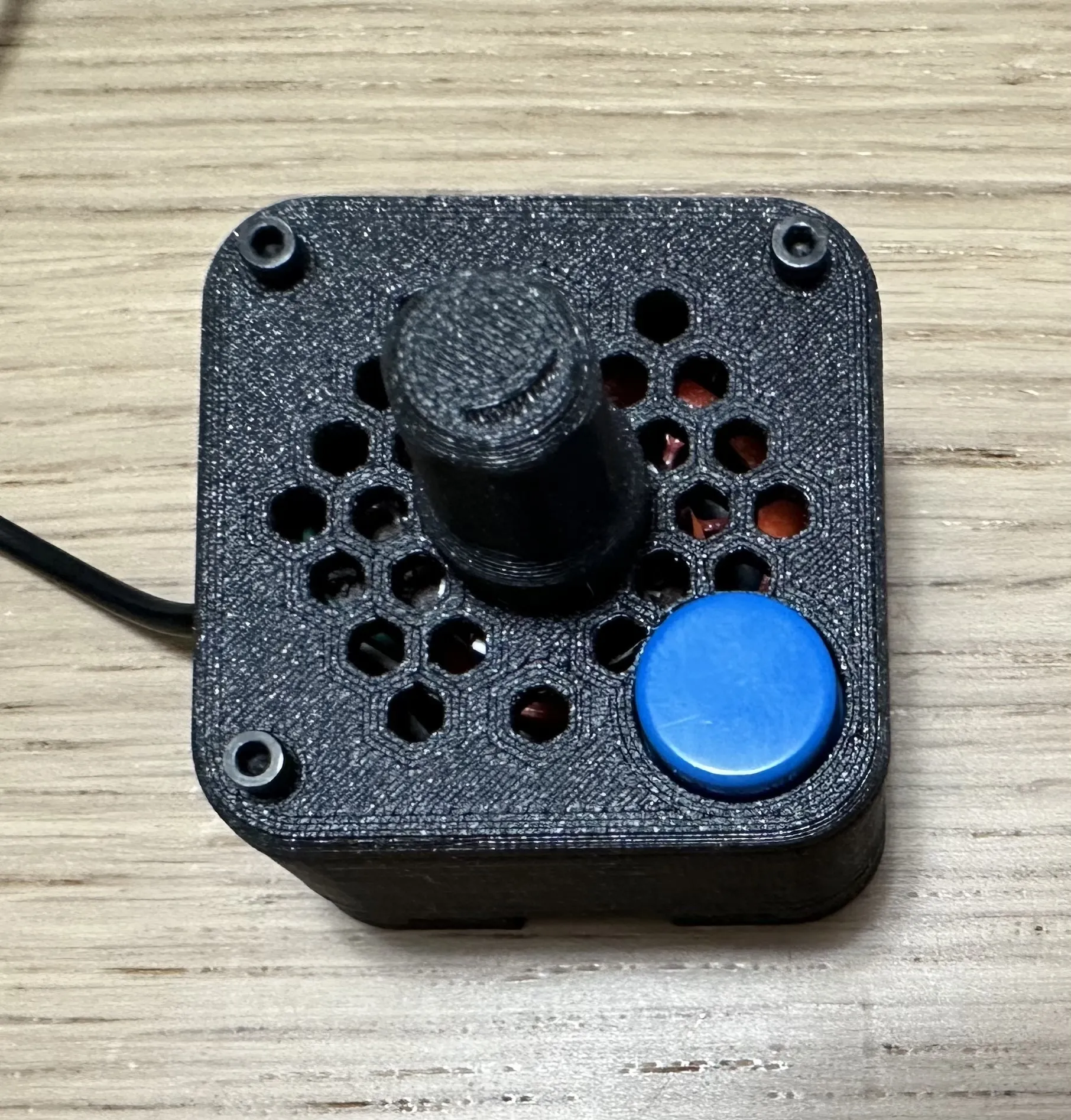 Vỏ PTT với điều chỉnh âm lượng cho thiết bị điện tử