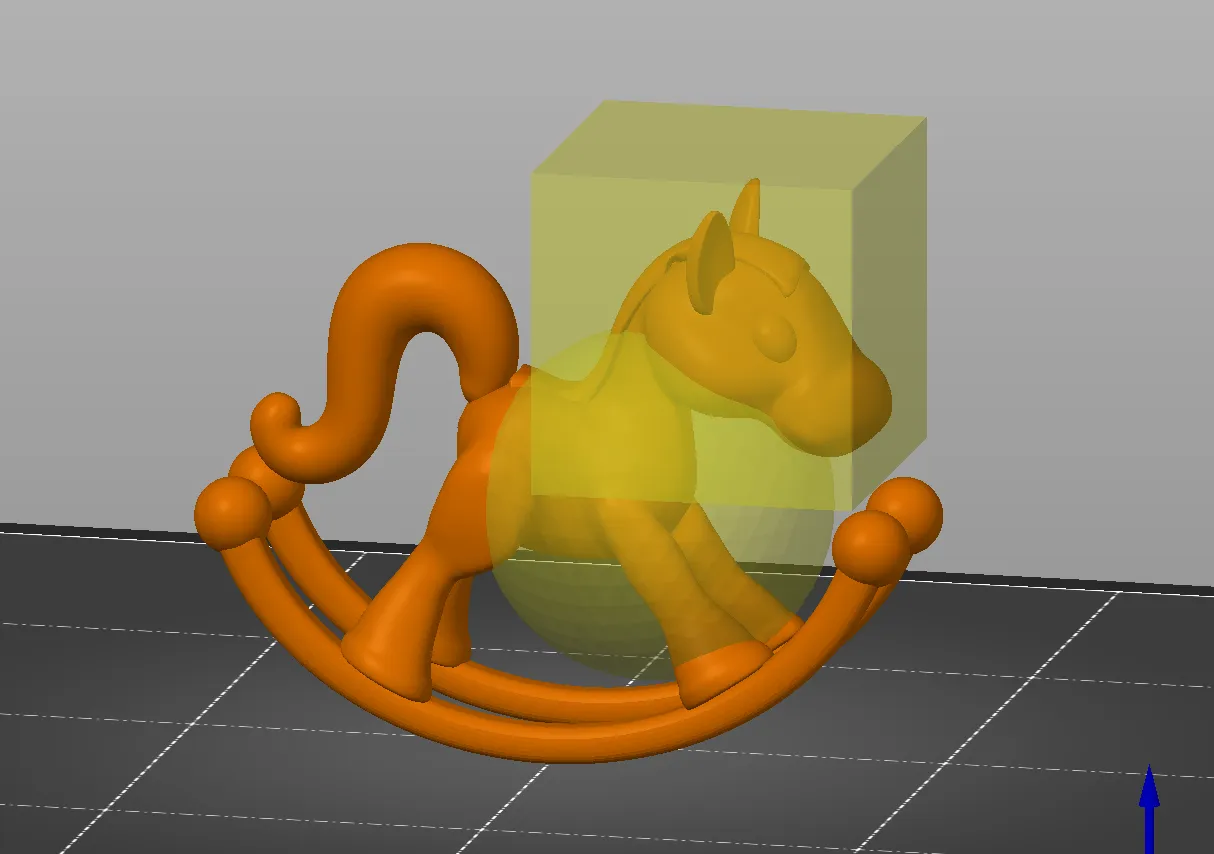 Ngựa bập bênh dễ thương cho ngôi nhà búp bê cổ điển